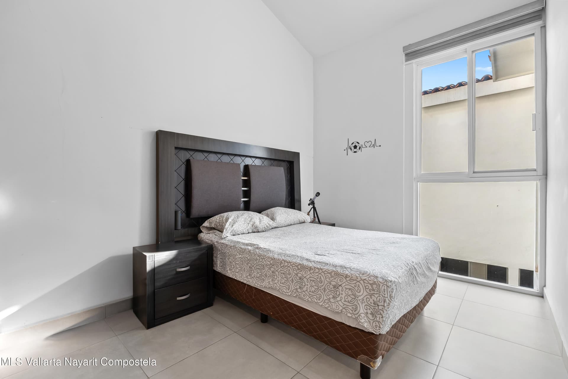 Ebano Residencial 30