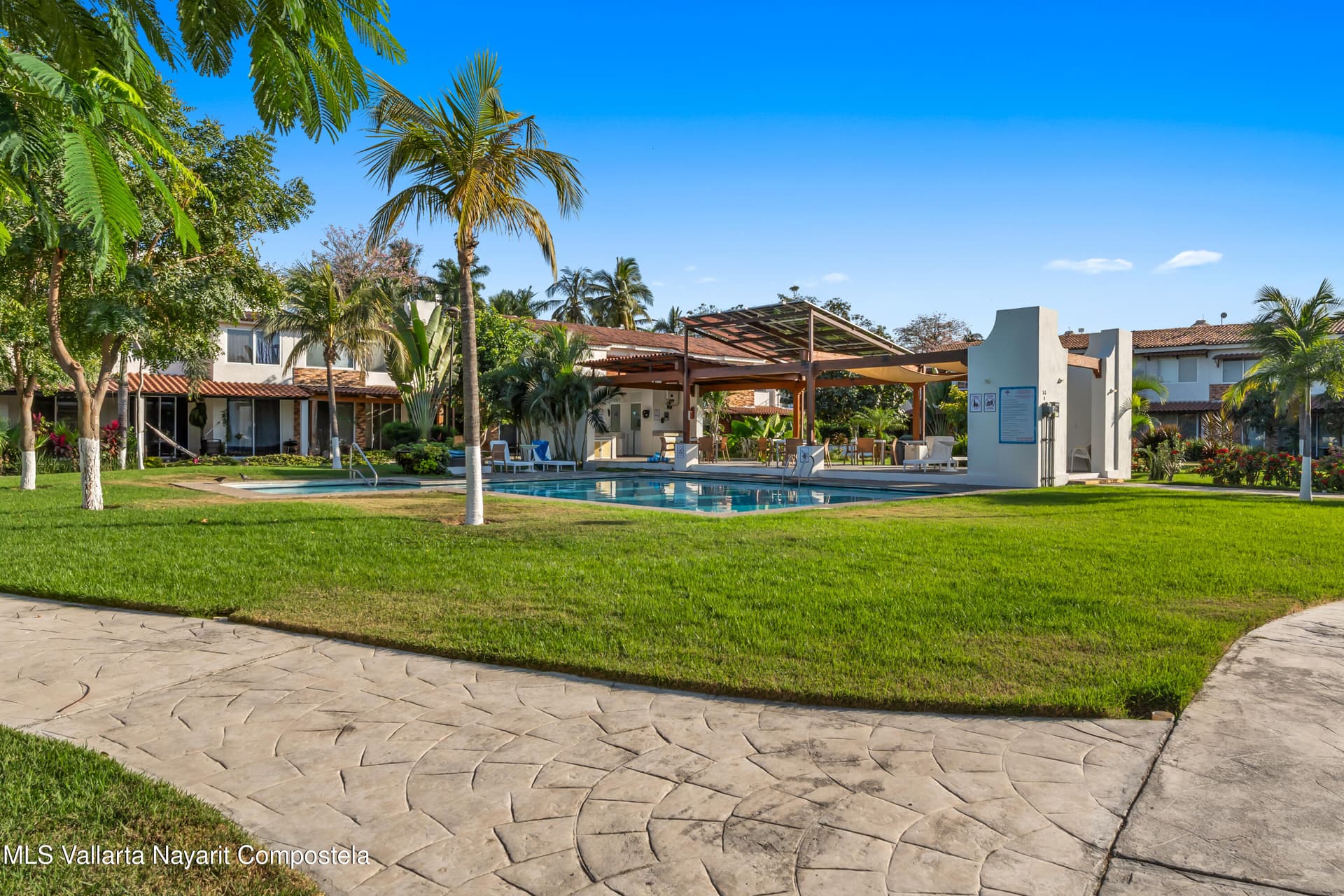 Ebano Residencial 37