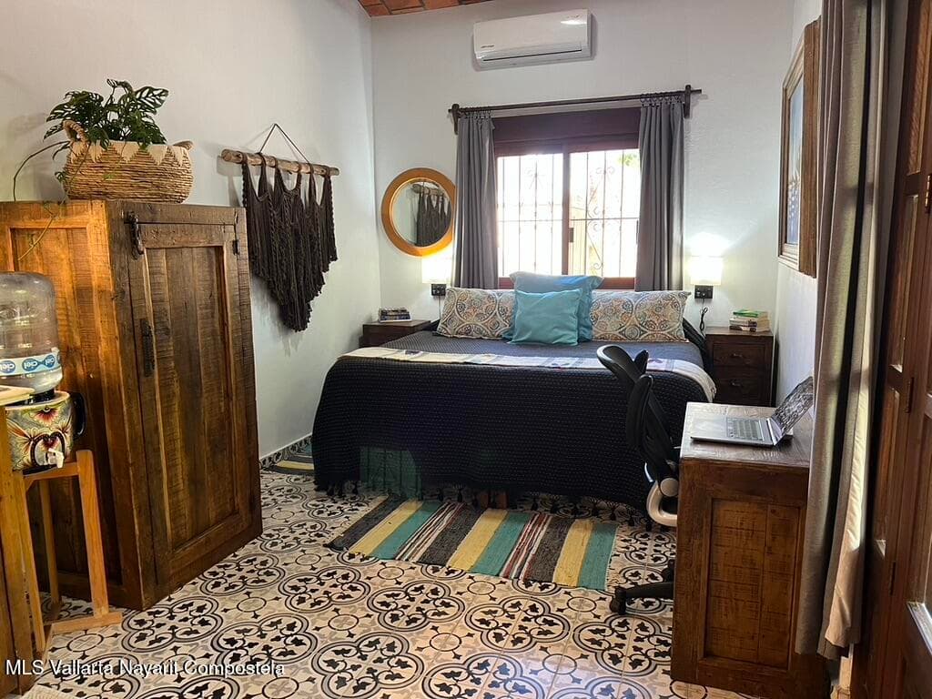 32 Francisco I Madero, 7