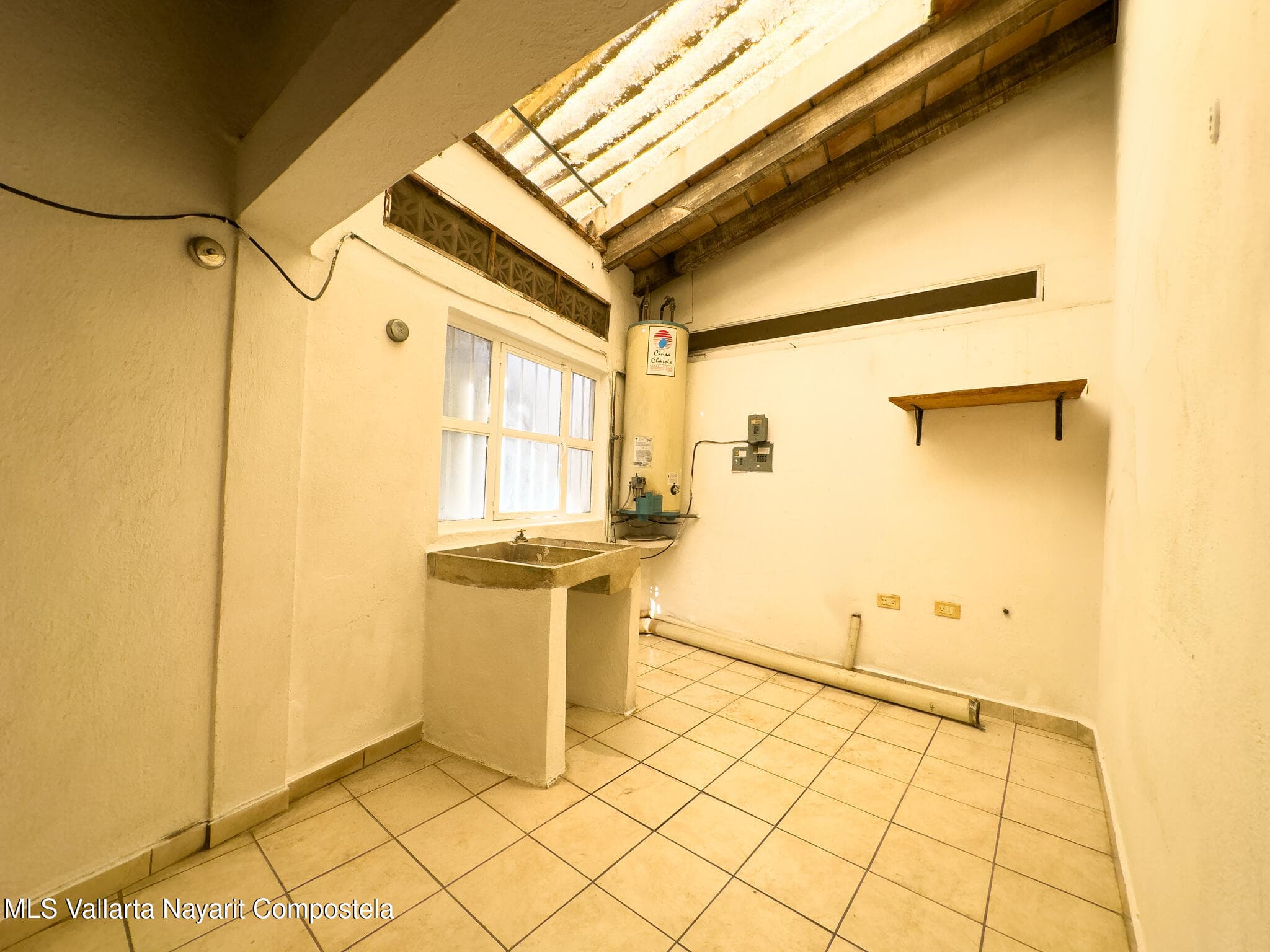 384 Francisco Villa 16