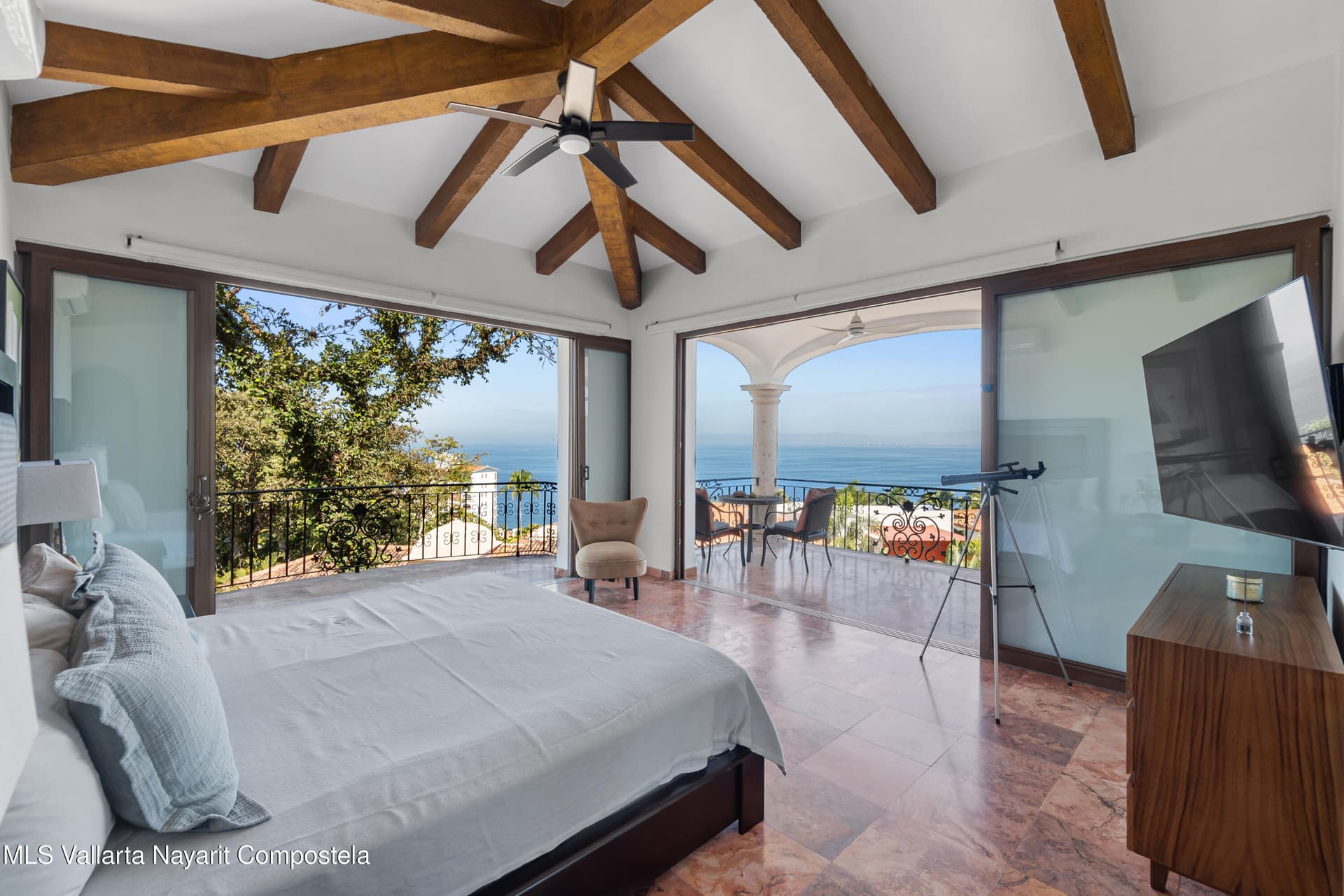 Sierra Del Mar 21
