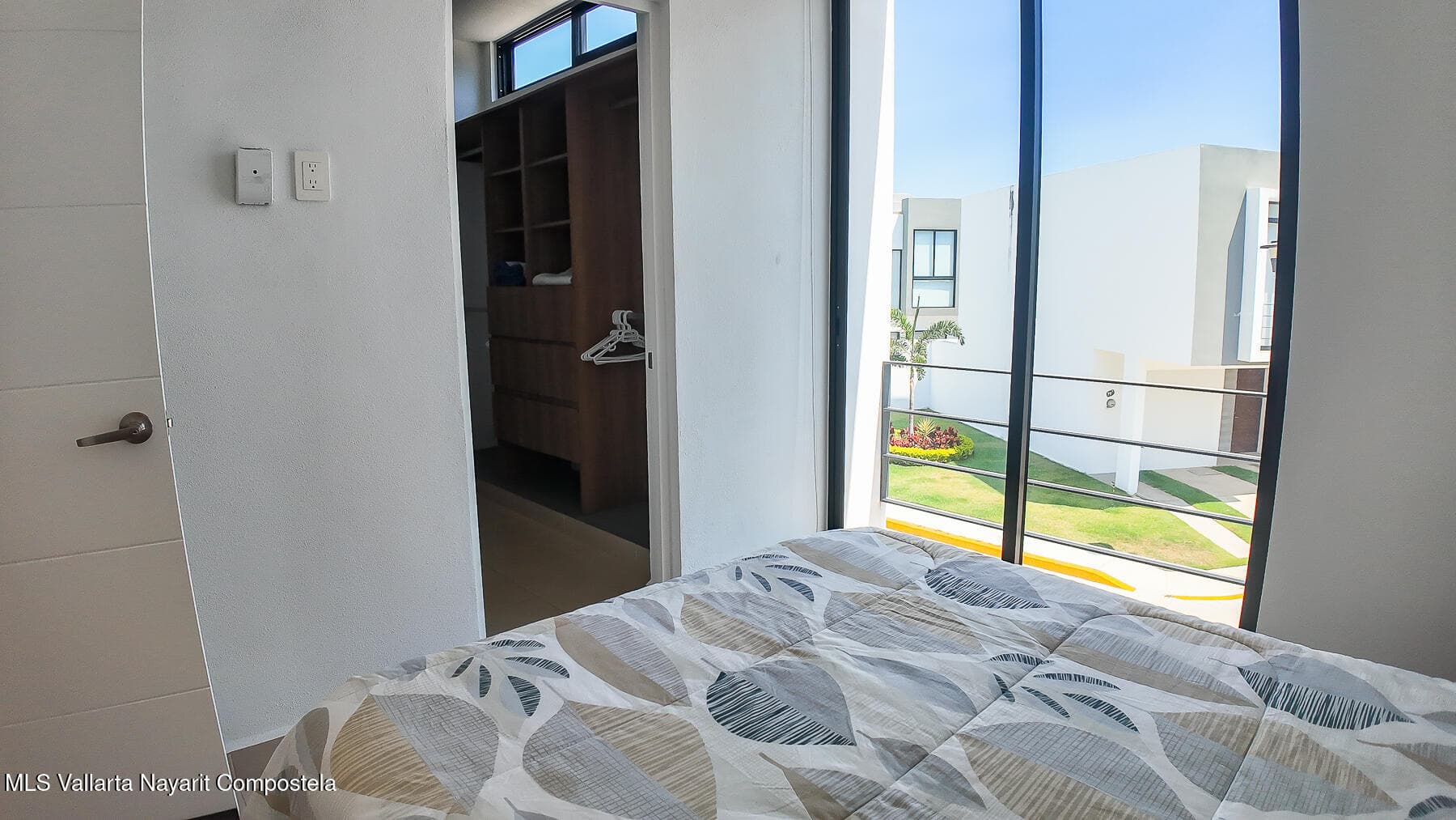 Verea Residencial 13