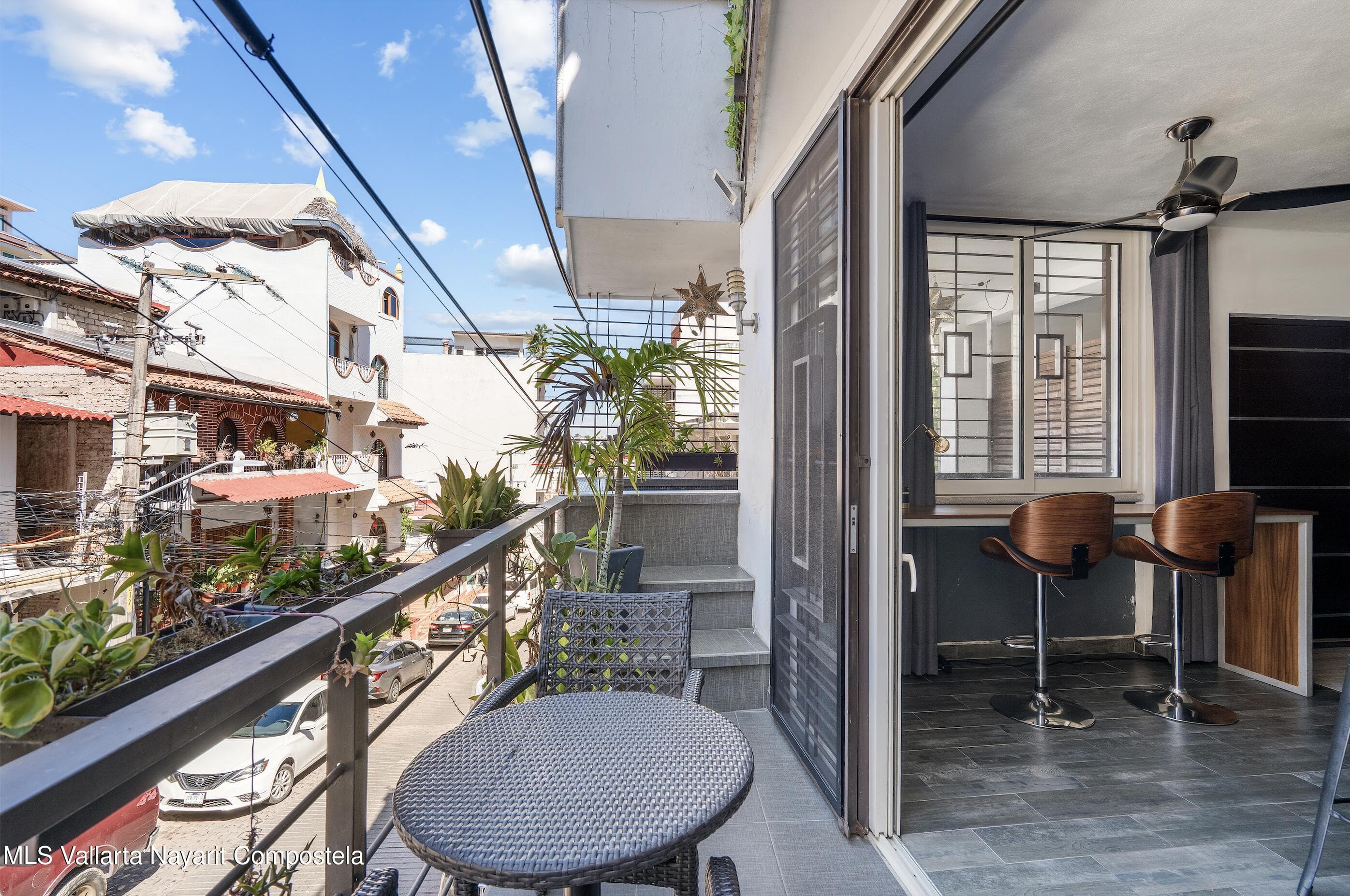 Condo 12