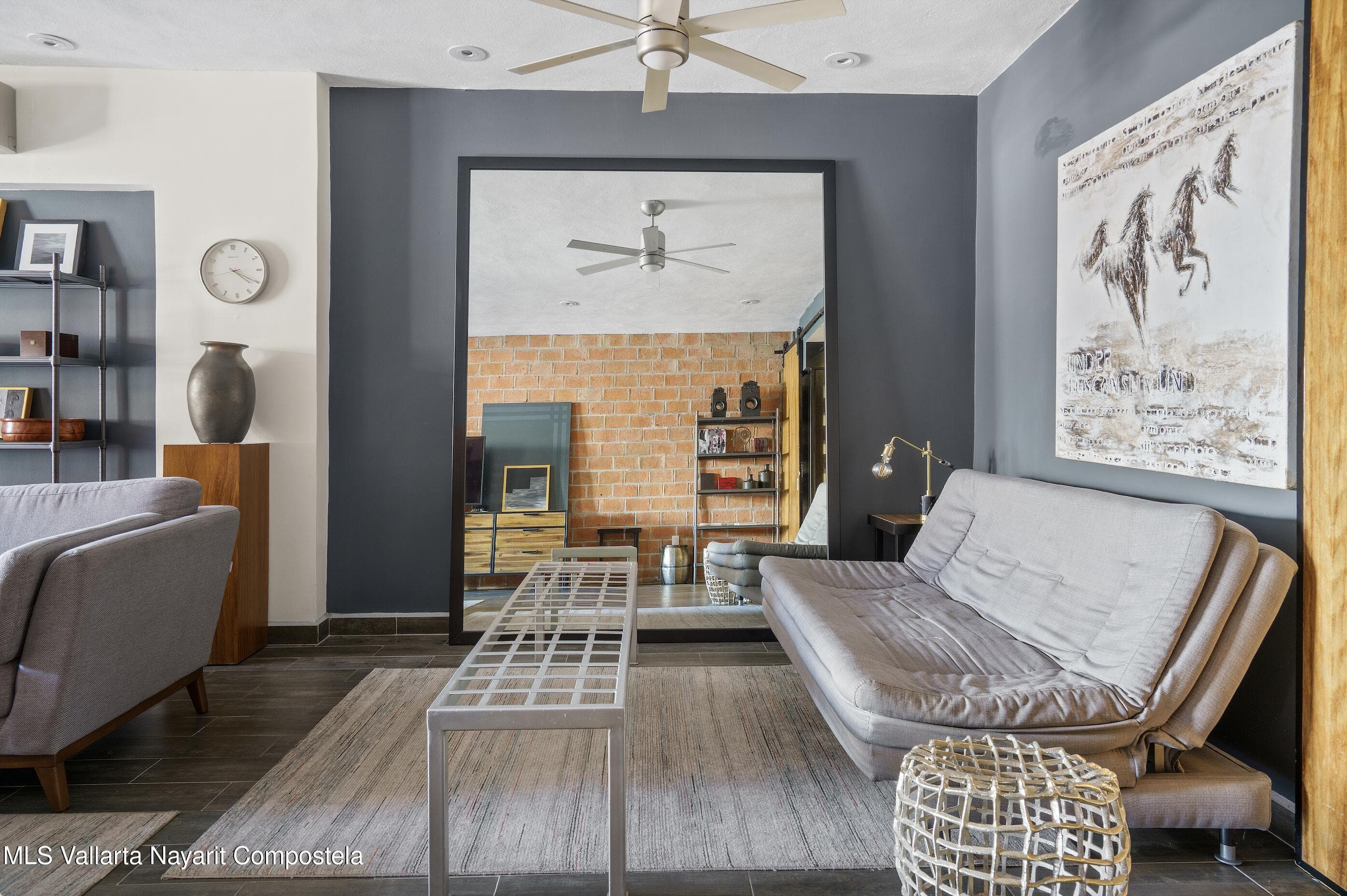Condo 24