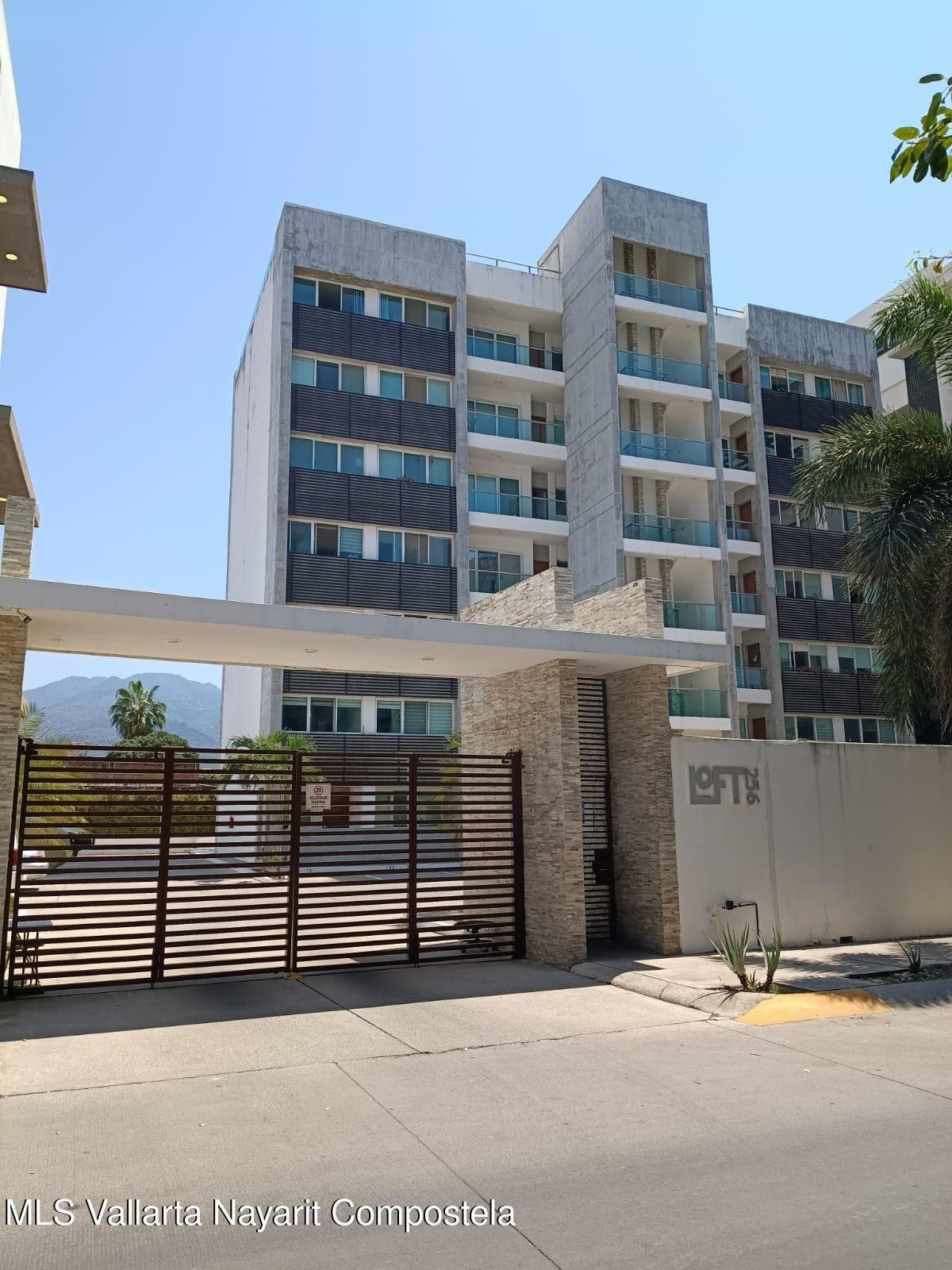 Loft 256 2