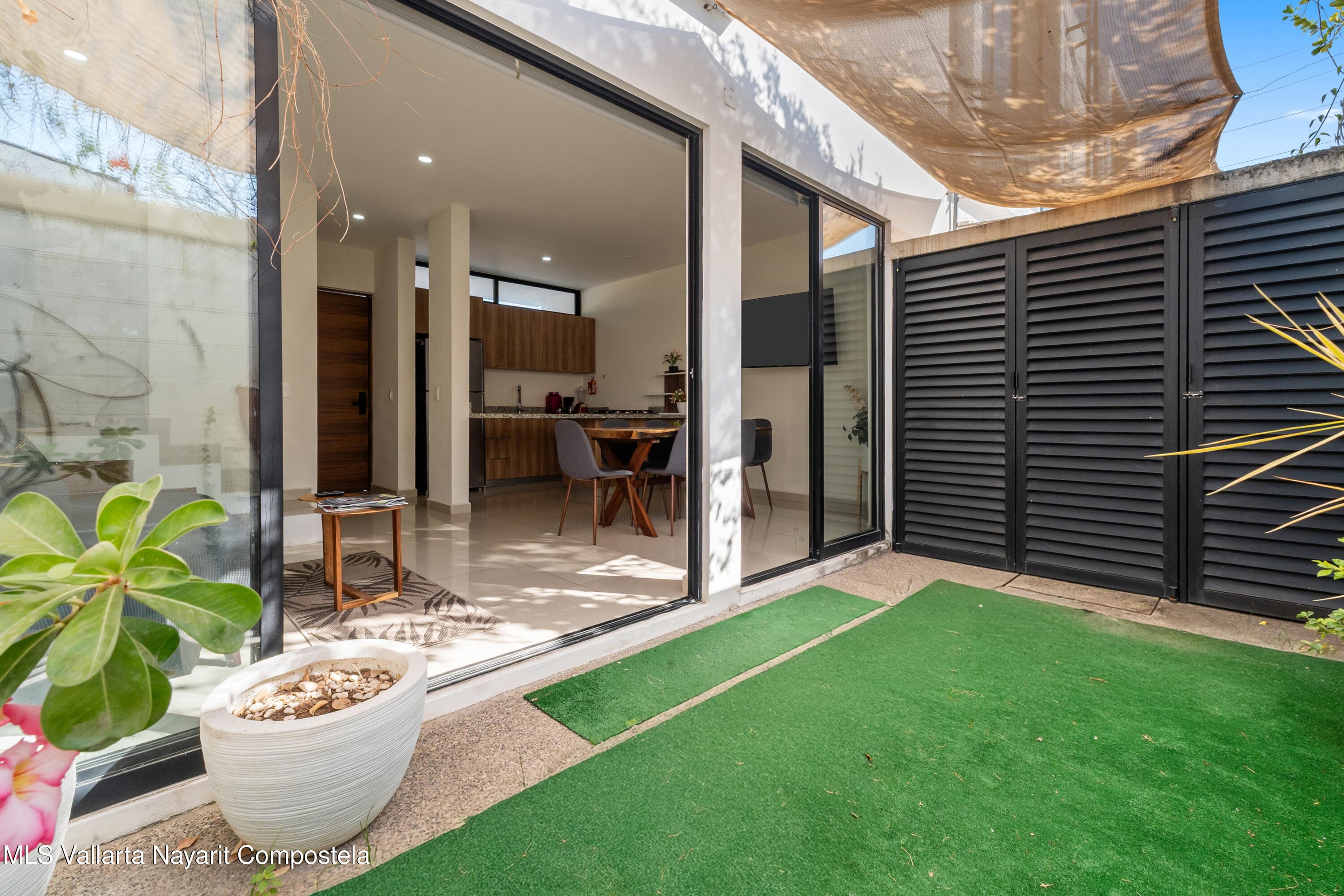 Ebano Residencial 13