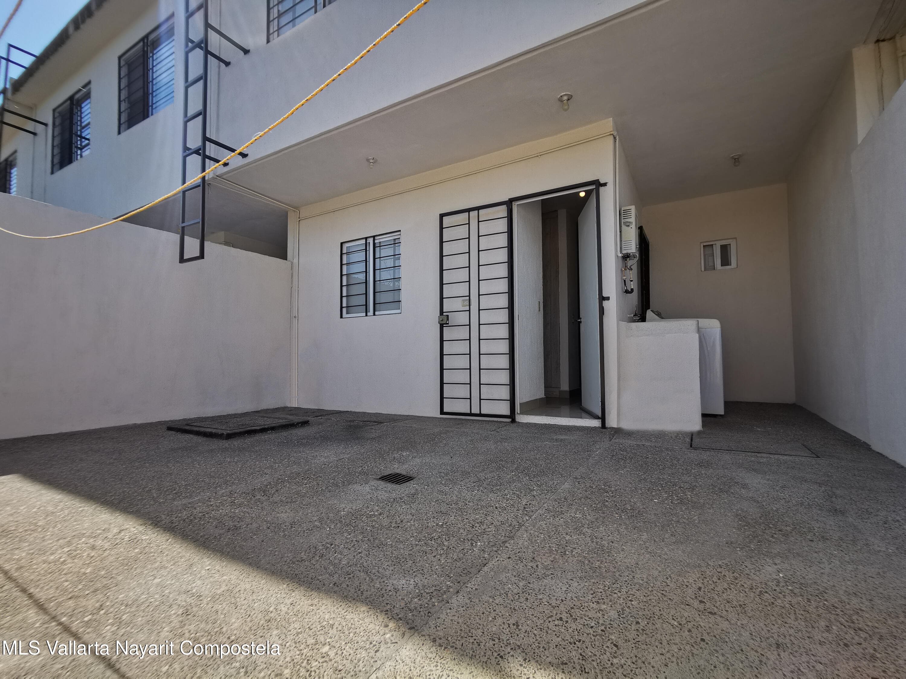 27 Roble Rojo 5