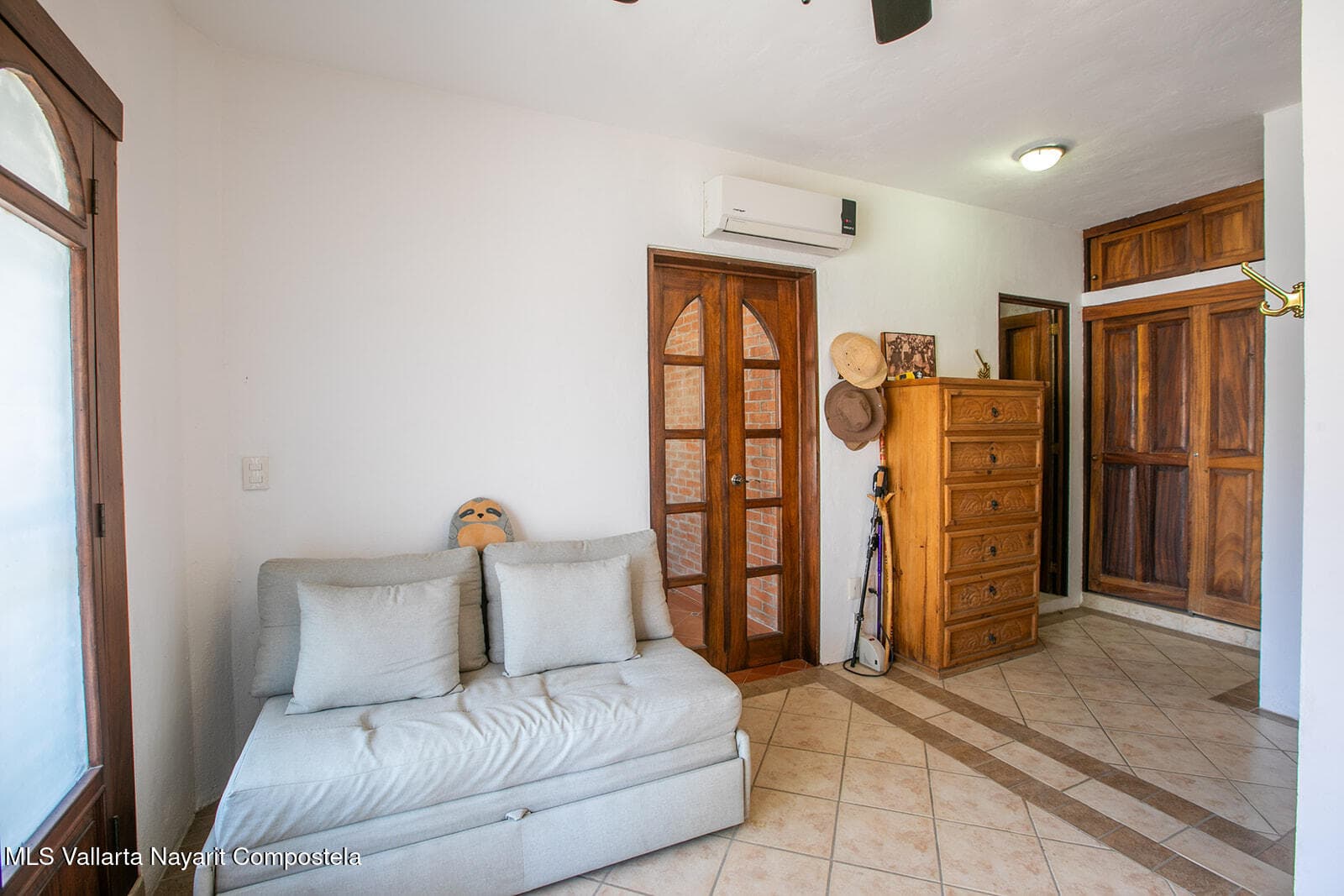 60 Calle Fibba 29