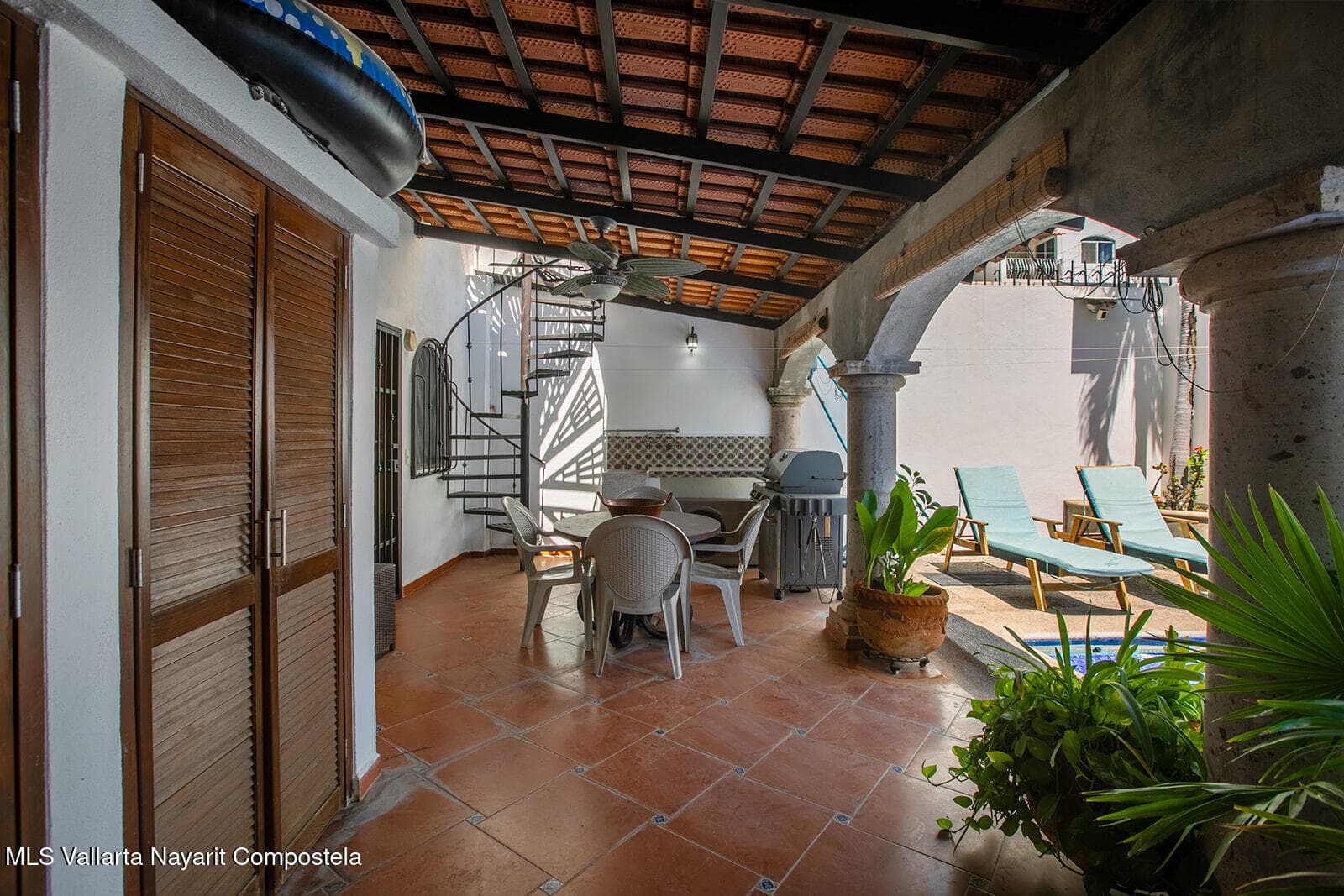 60 Calle Fibba 40