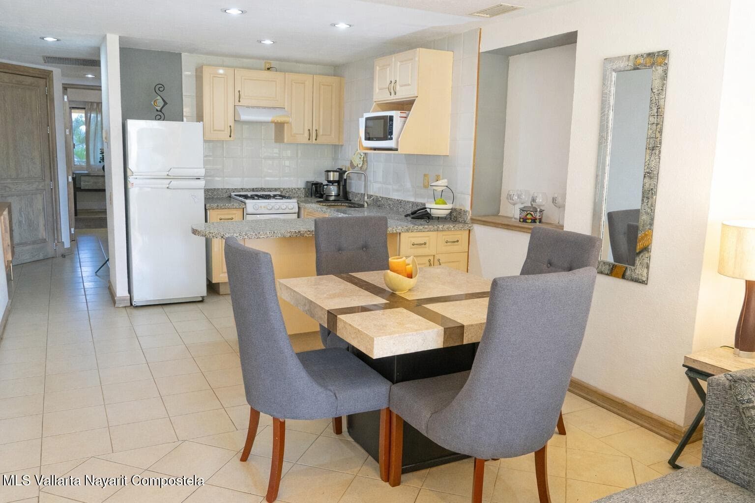 Bay View Grand 6