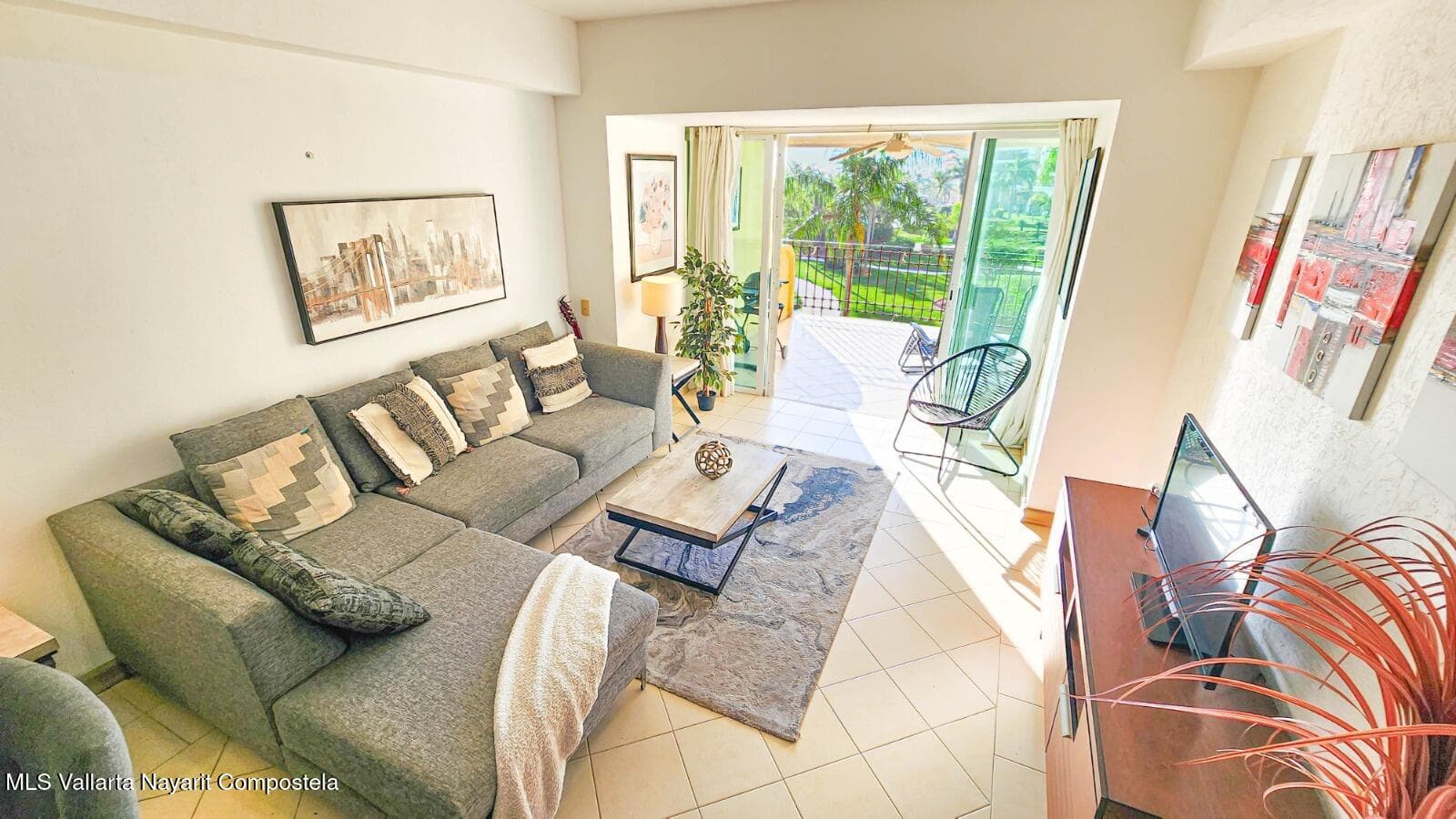 Bay View Grand 8