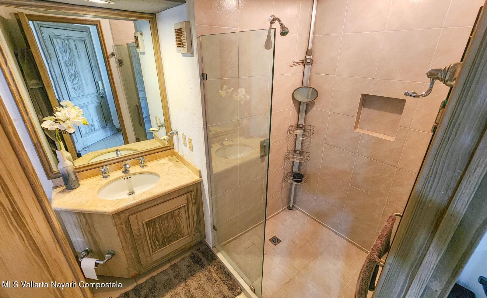 Bay View Grand 11