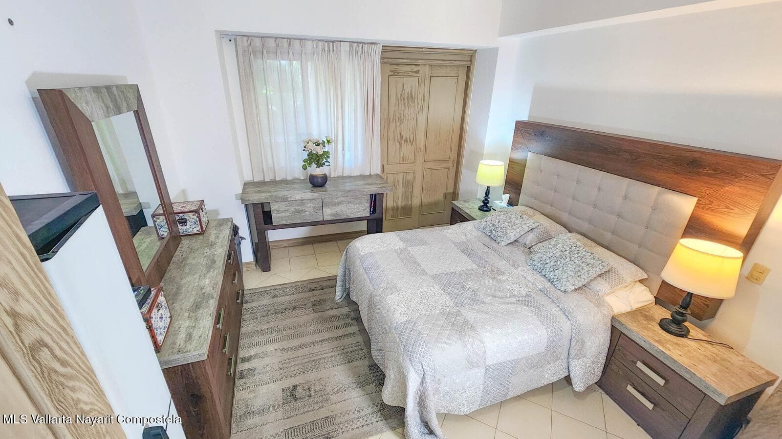 Bay View Grand 12
