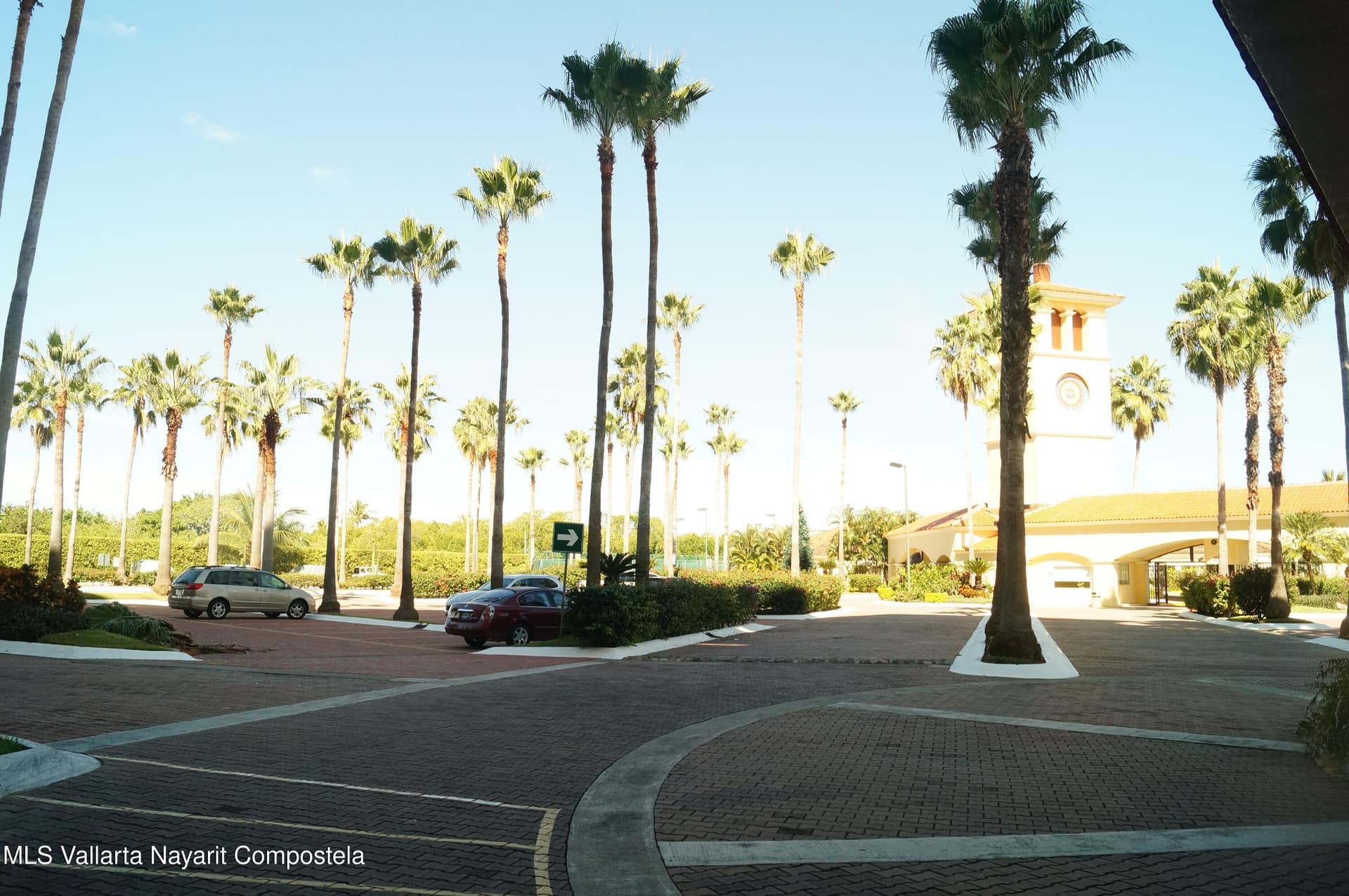 Bay View Grand 24