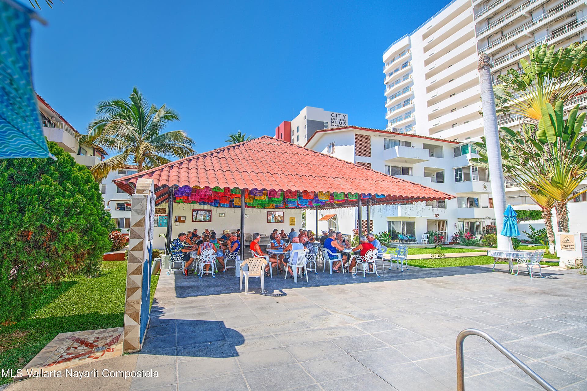 140 Prisciliano Sanchez Av 31