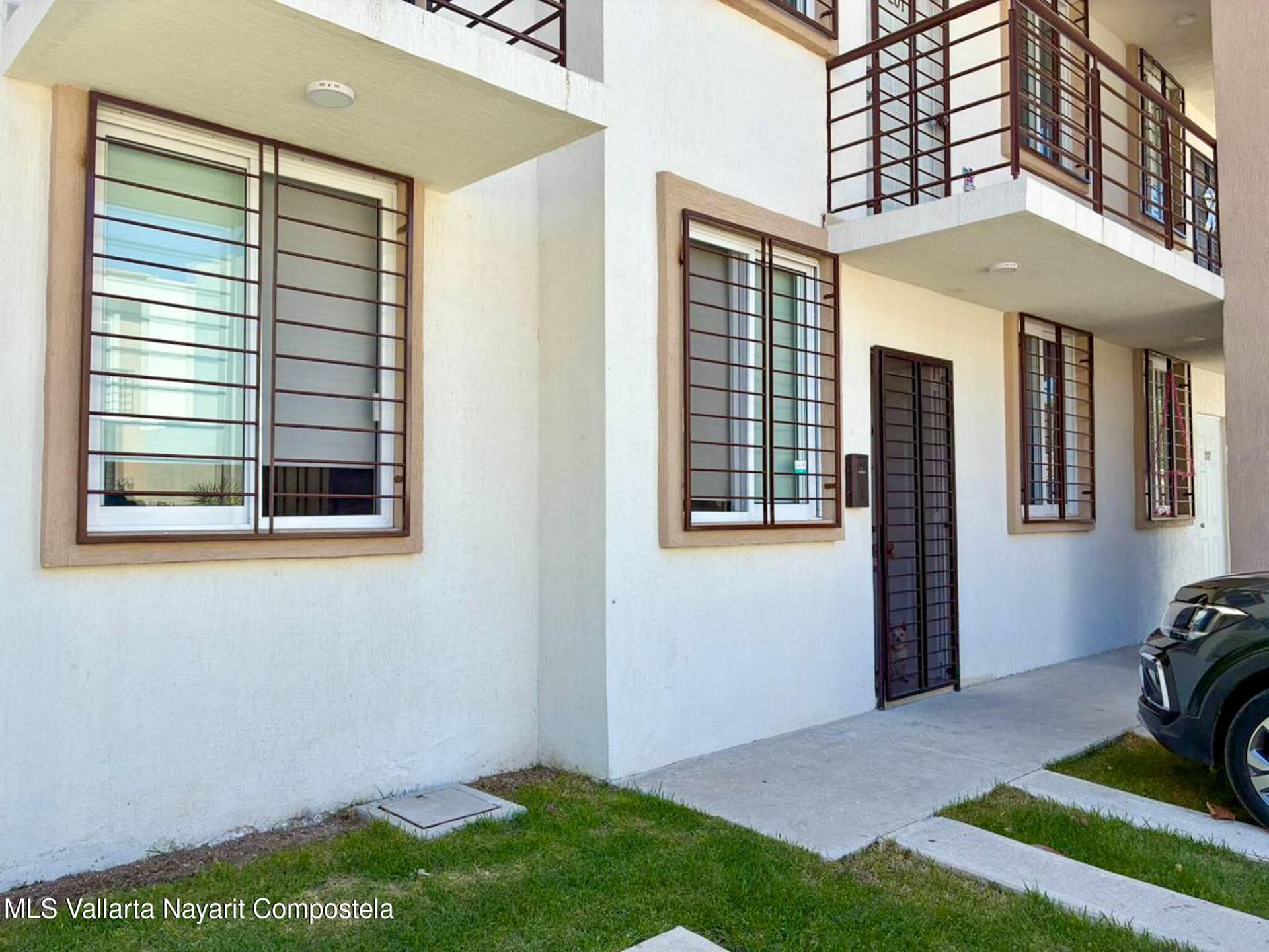 593 Paseo del Torreon 22