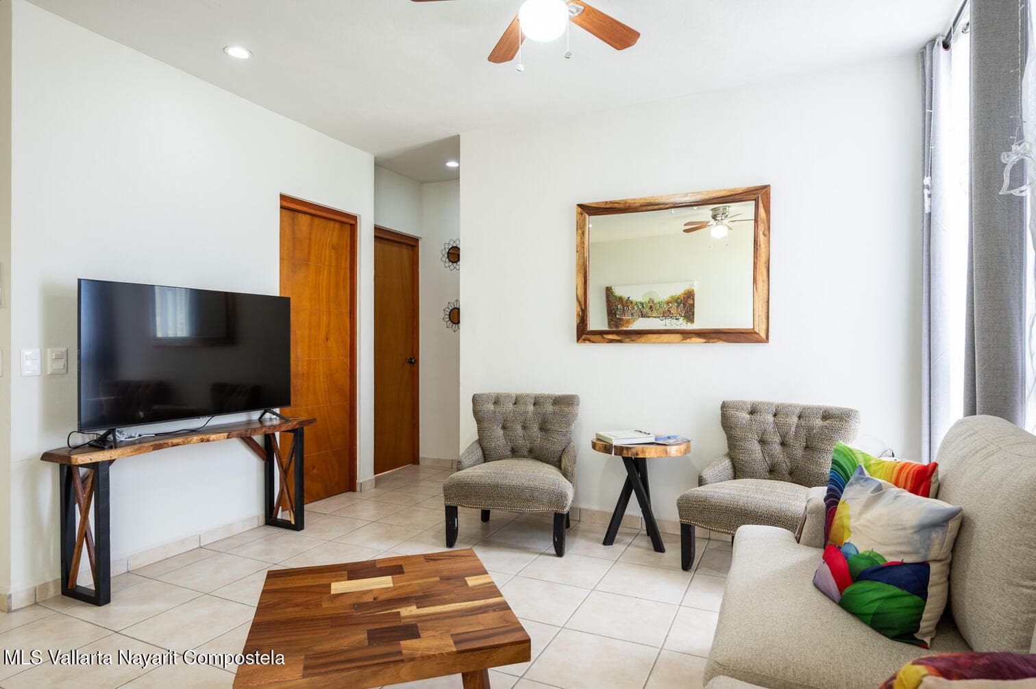 0 Av. Vista las flores 595-1 5