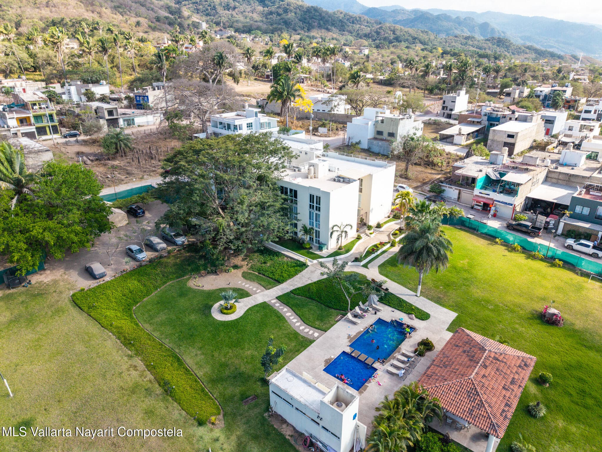 0 Av. Vista las flores 595-1 12