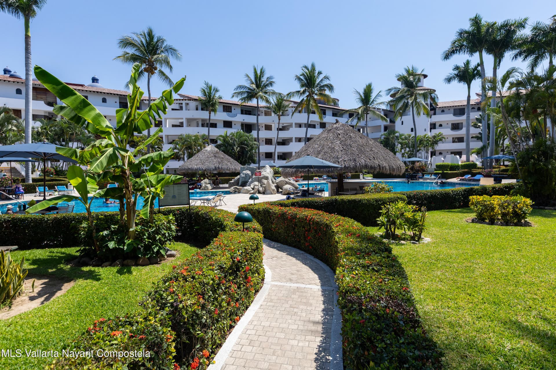 Royal Pacific Yacht Club 9