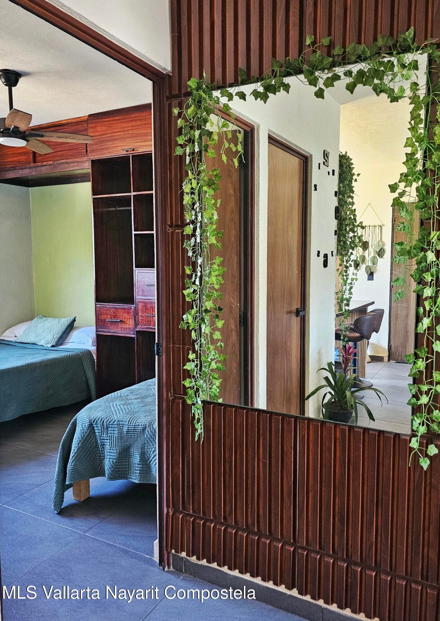 205 Paseo Foresta 10