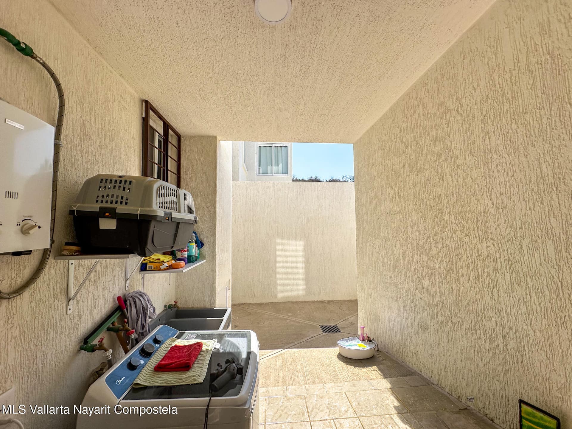 593 Paseo del Torreon 19