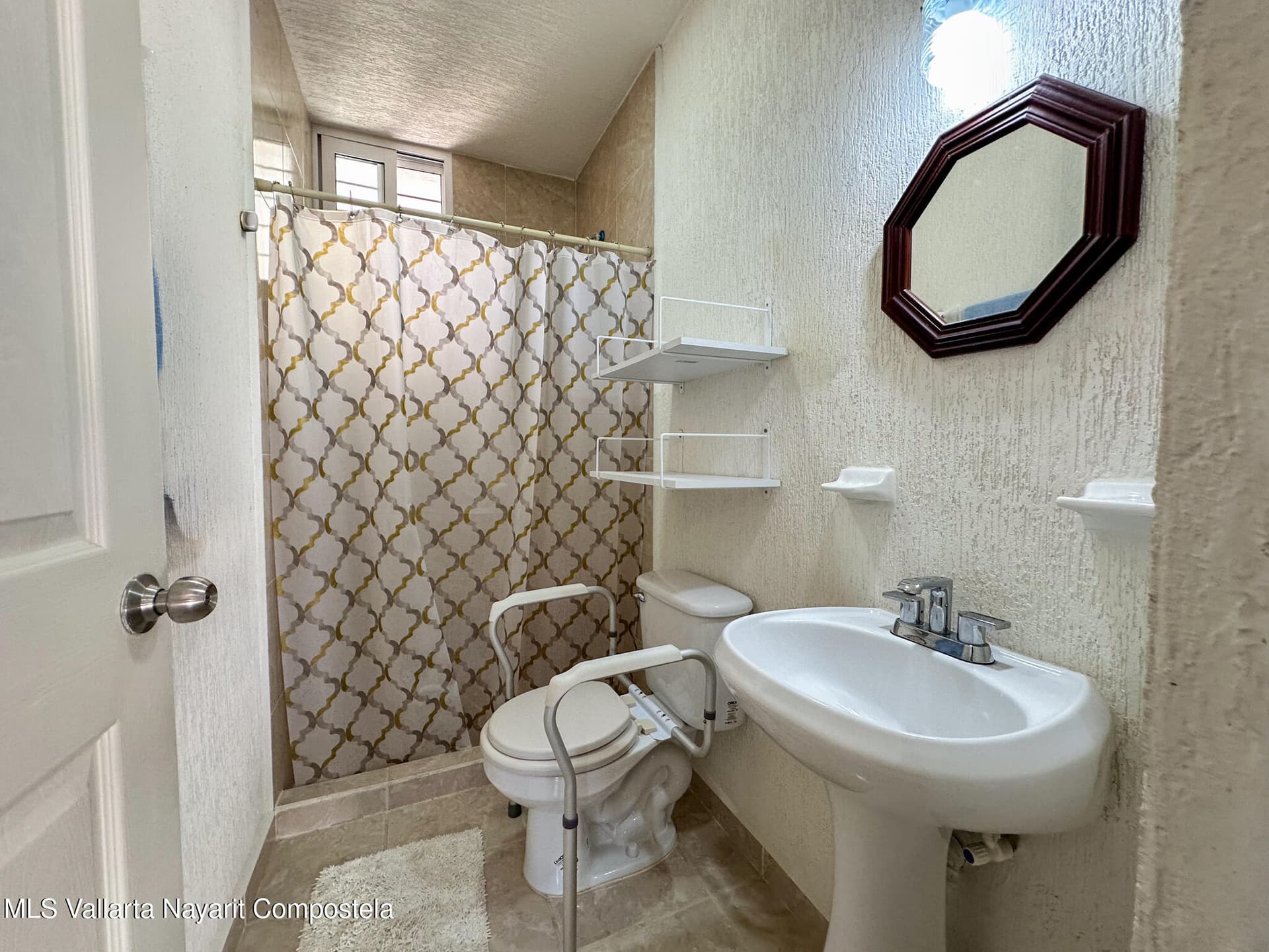 593 Paseo del Torreon 21