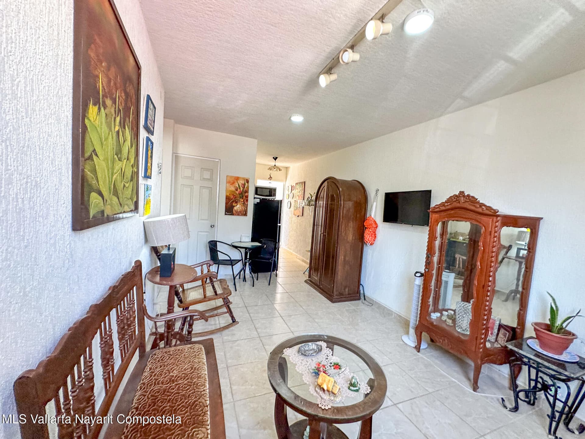 593 Paseo del Torreon 6