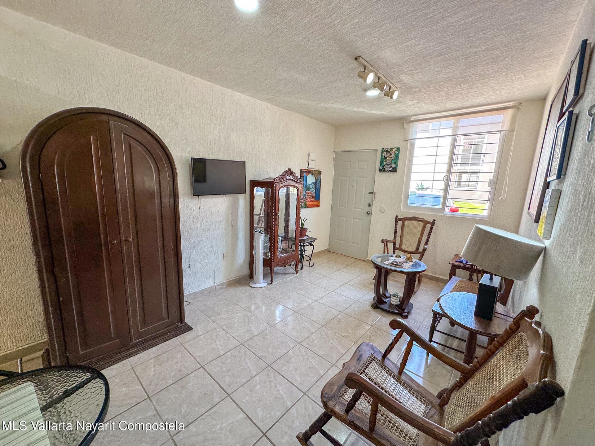 593 Paseo del Torreon 7