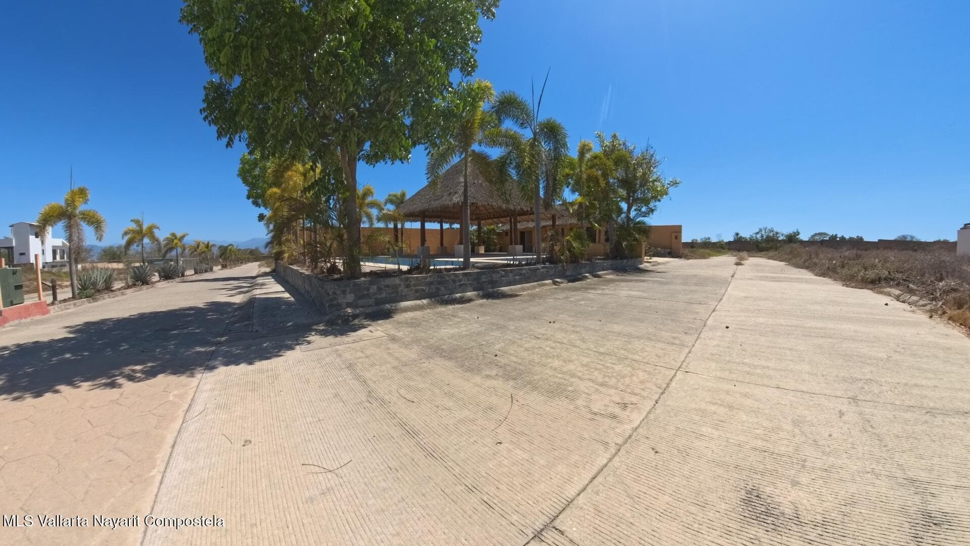 500 Av. Estaciones 4