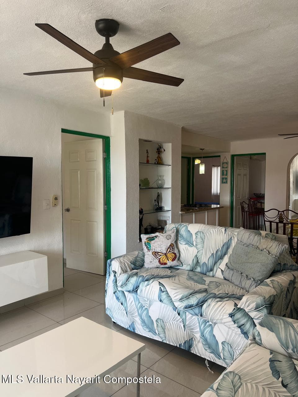 Condo 17