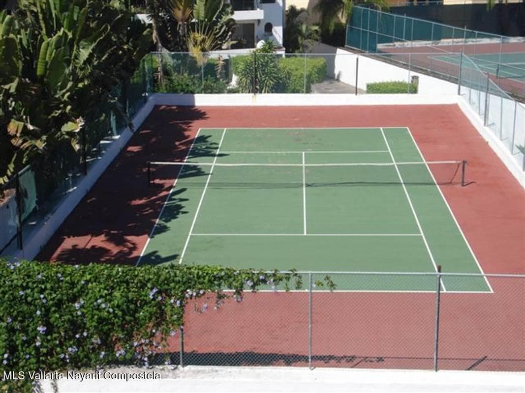 Royal Pacific Yacht Club 6