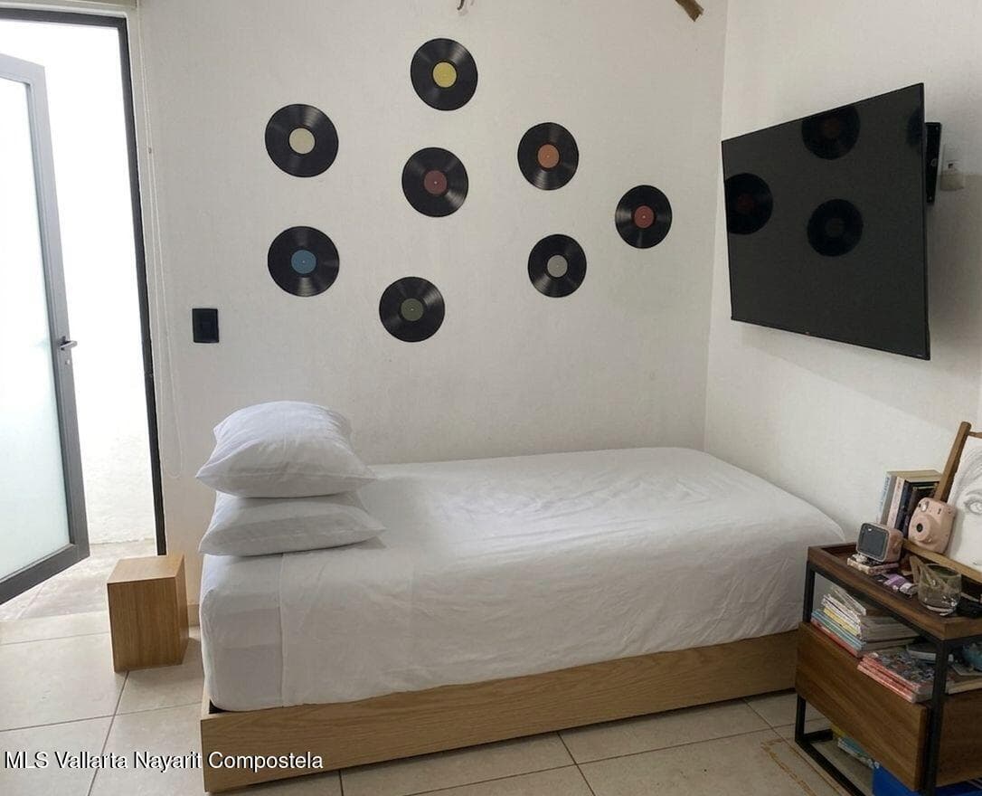 447 Avenida Mezquite 6