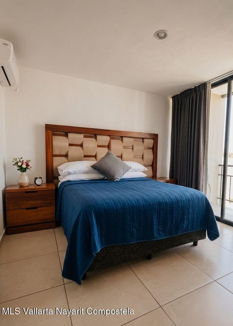 447 Avenida Mezquite 7