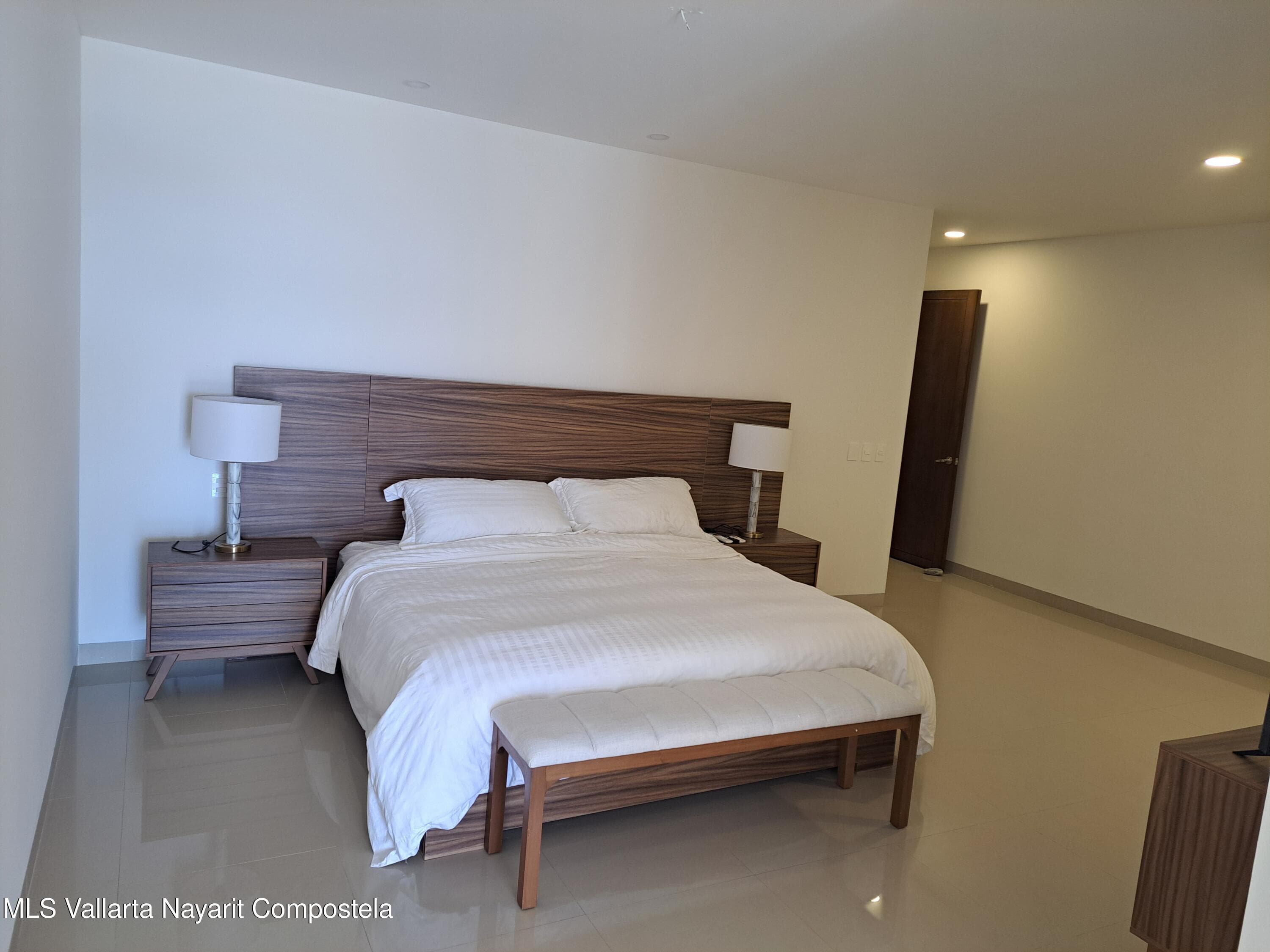 Bucerias Grand 8
