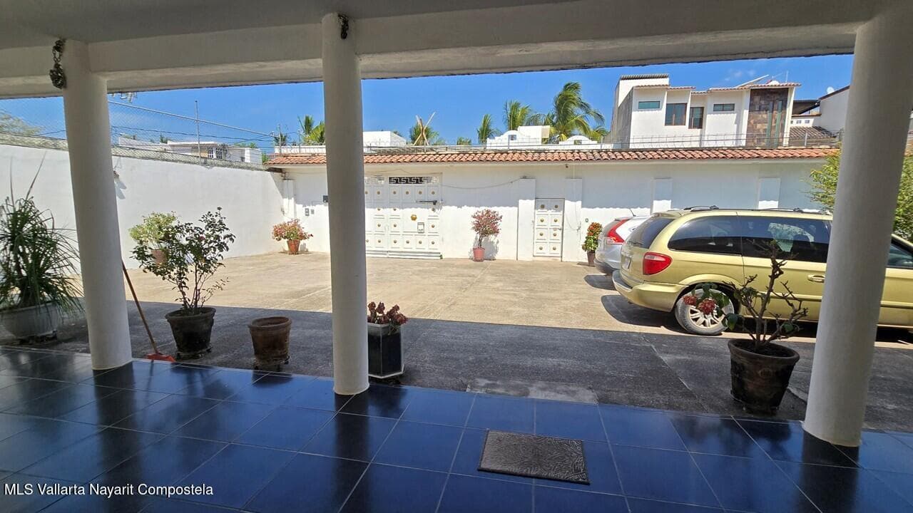 525 San Nicolas 6