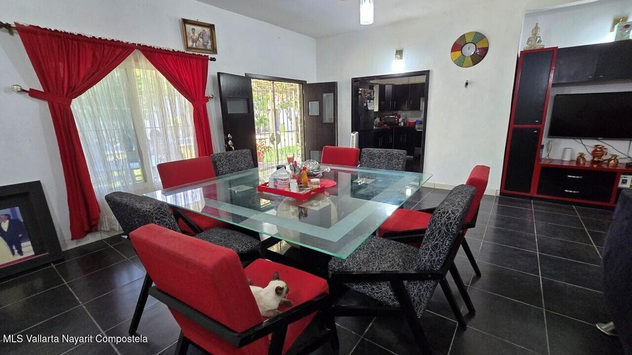 525 San Nicolas 10