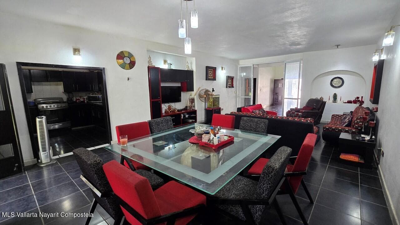 525 San Nicolas 13