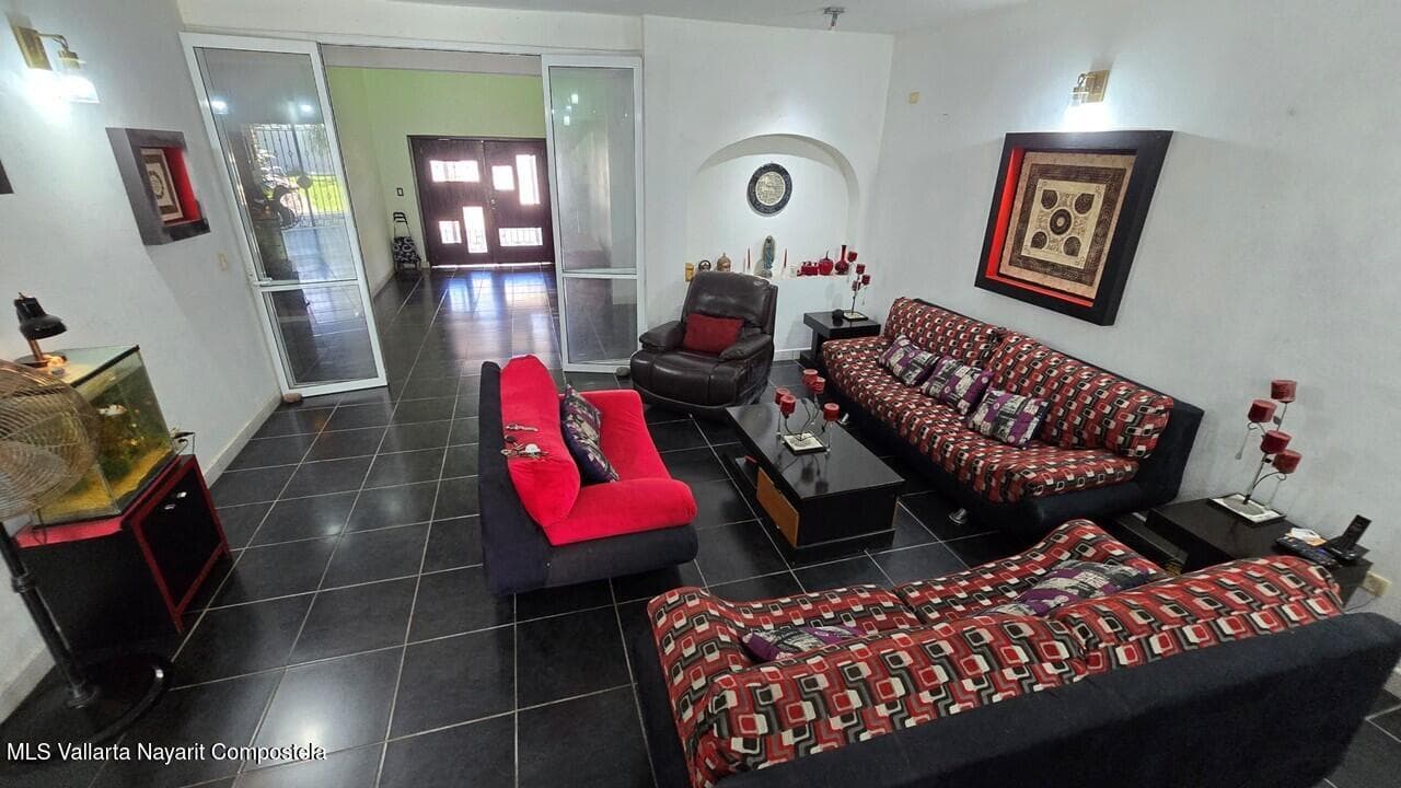 525 San Nicolas 14