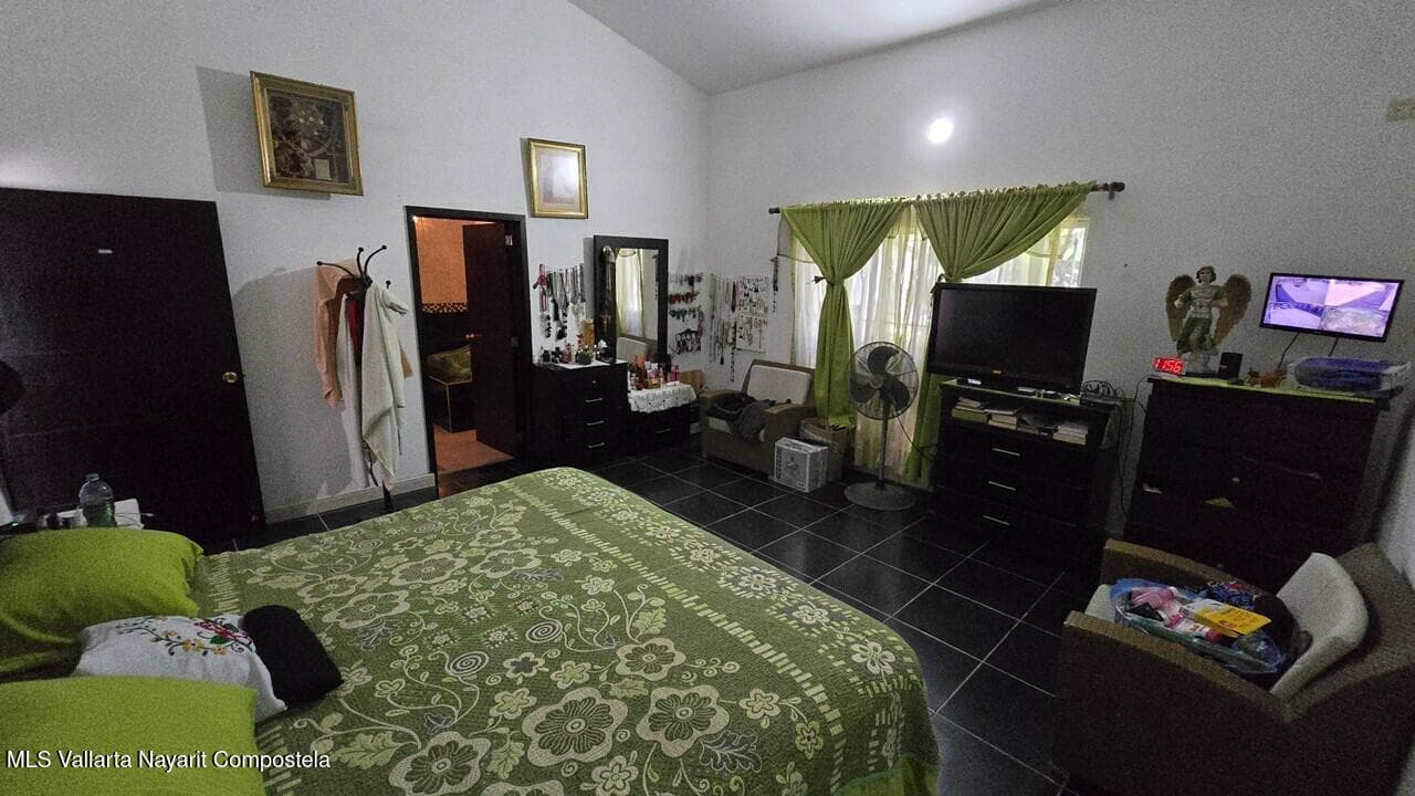 525 San Nicolas 15