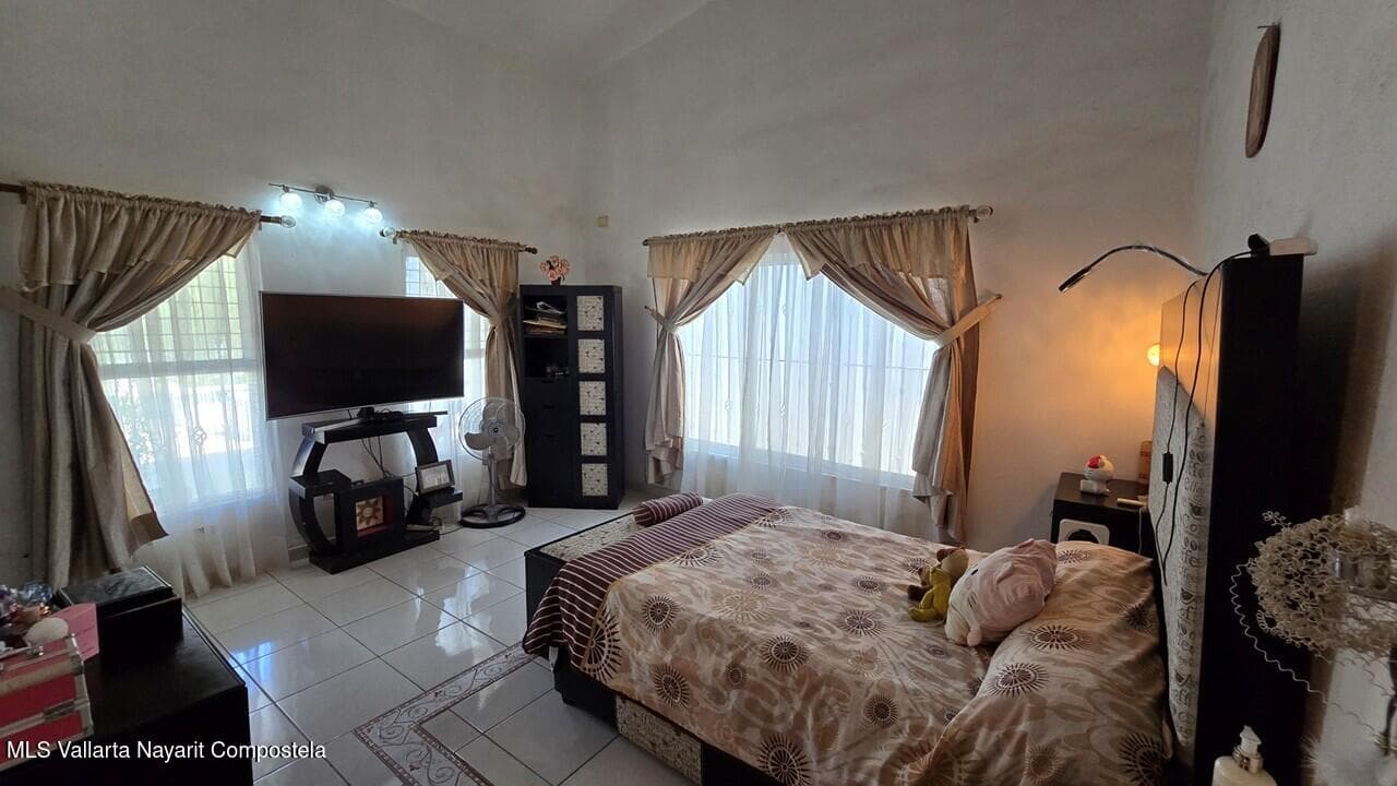 525 San Nicolas 17
