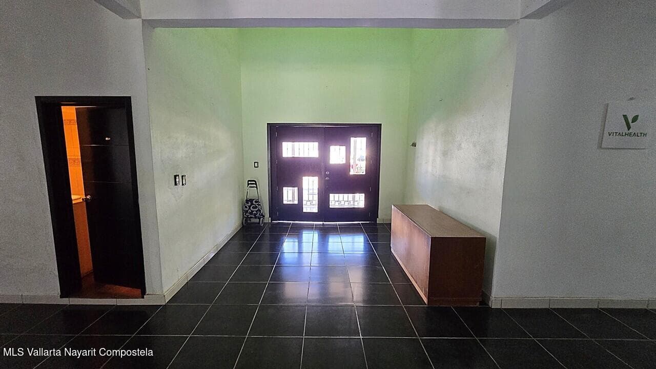 525 San Nicolas 33