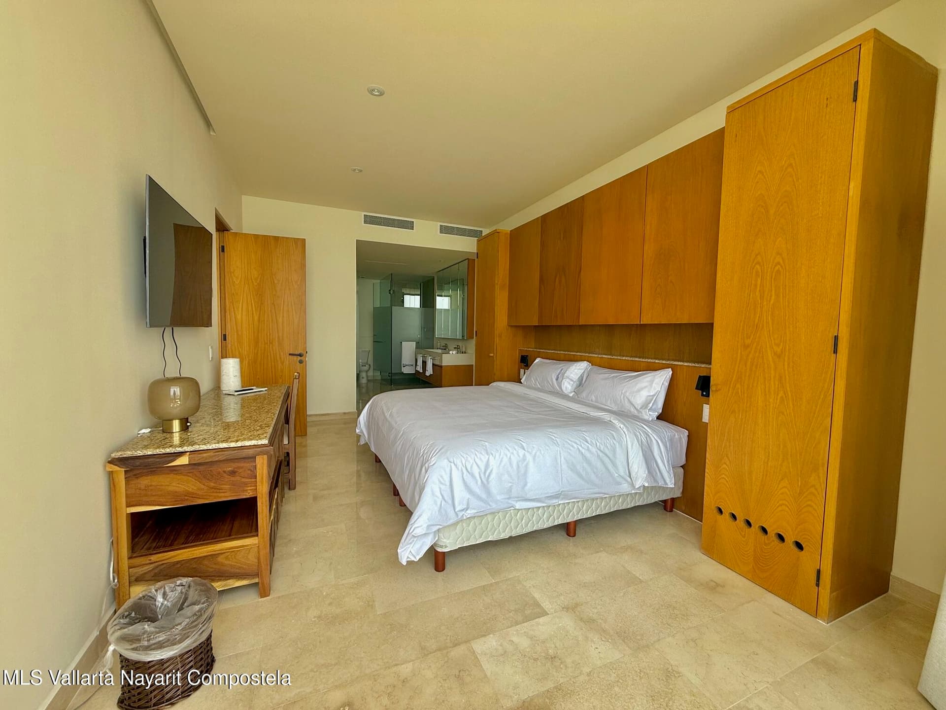 Zantamar 24