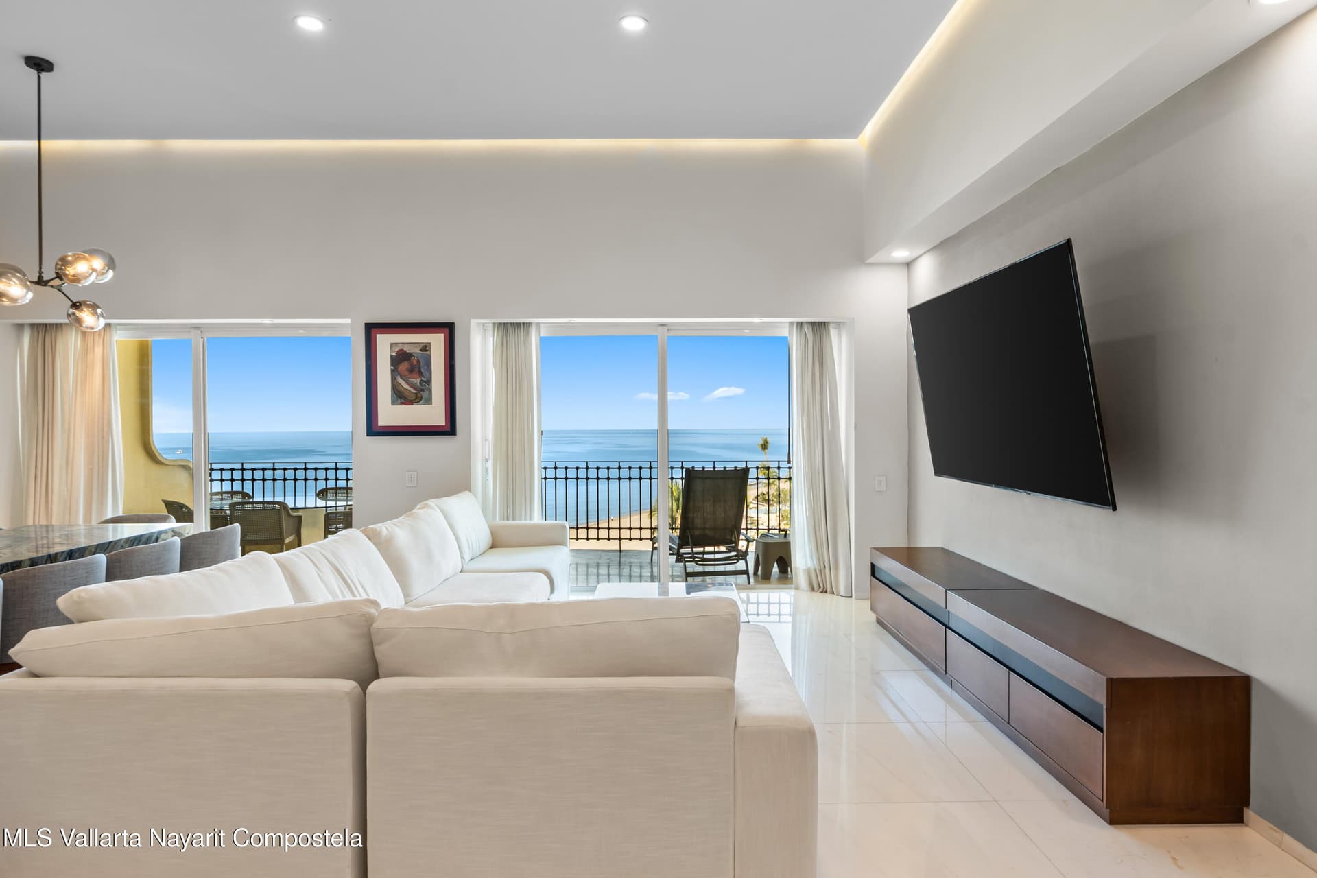 Bay View Grand 7
