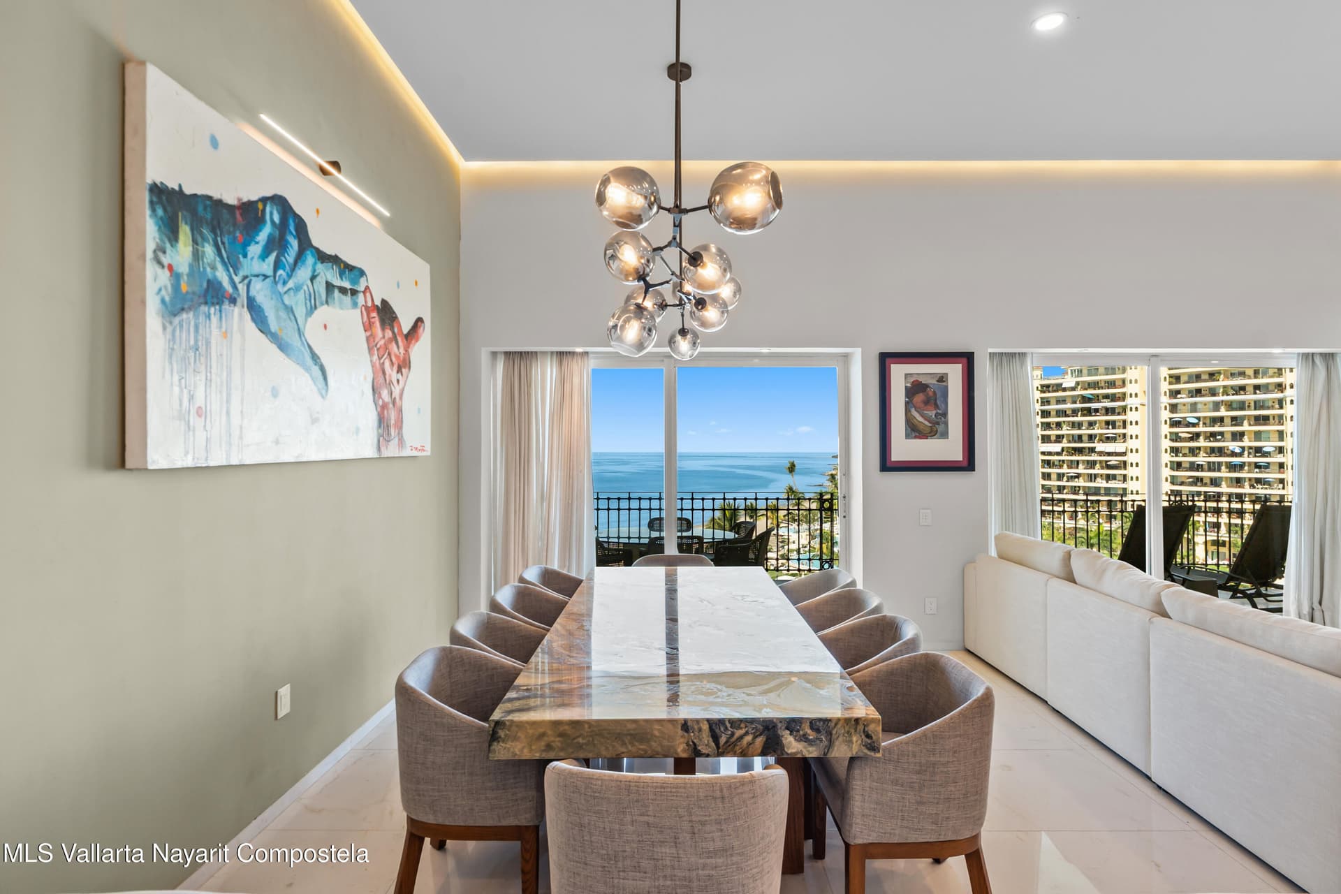 Bay View Grand 12