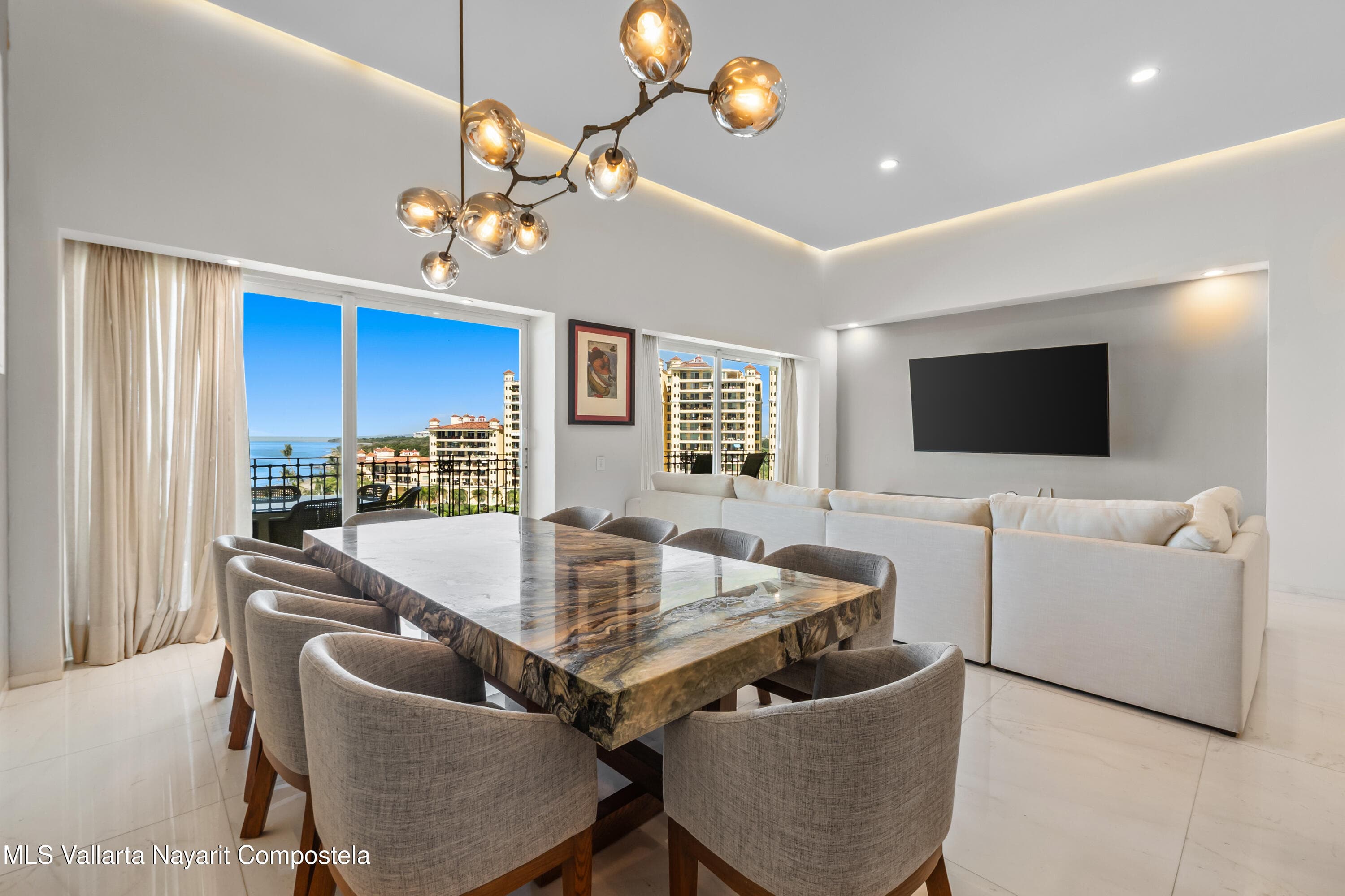 Bay View Grand 13