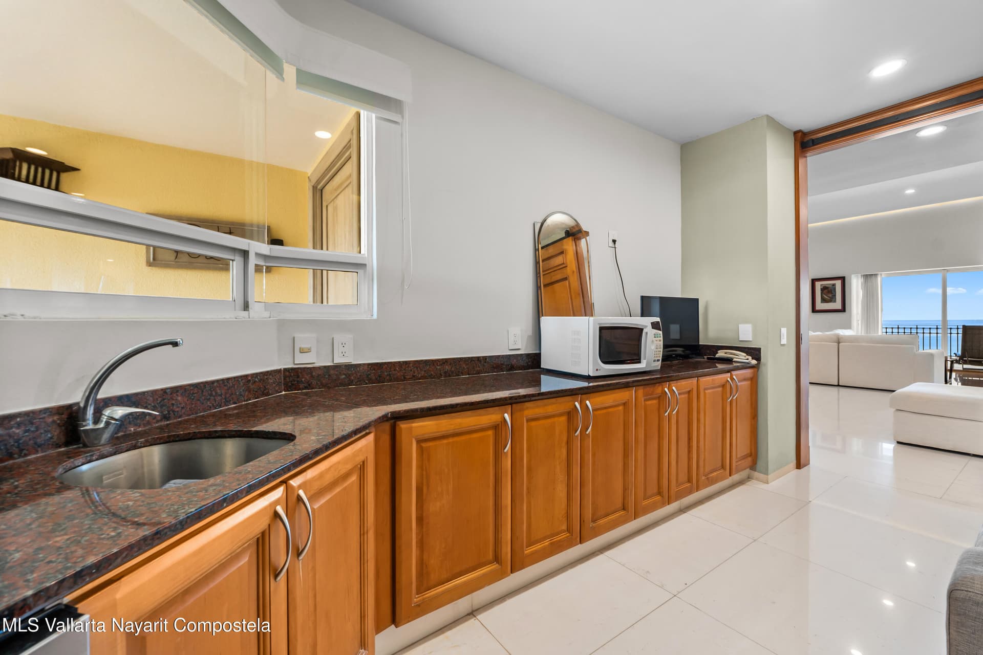 Bay View Grand 20