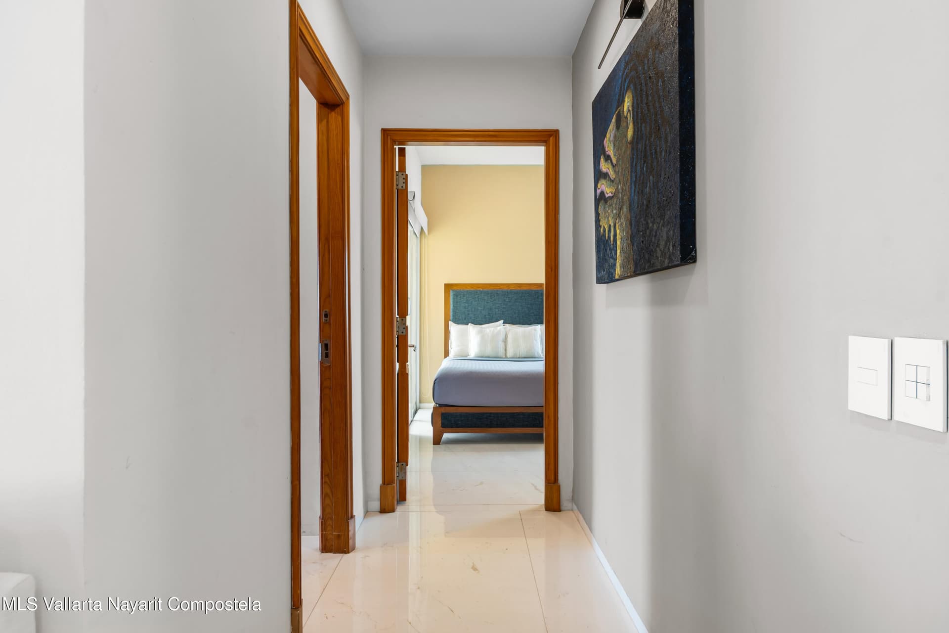 Bay View Grand 22