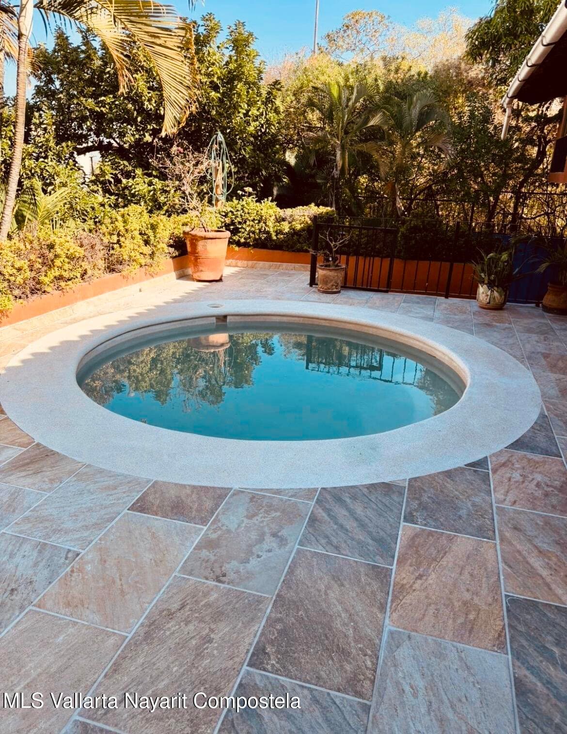 103 Privada Parota 8