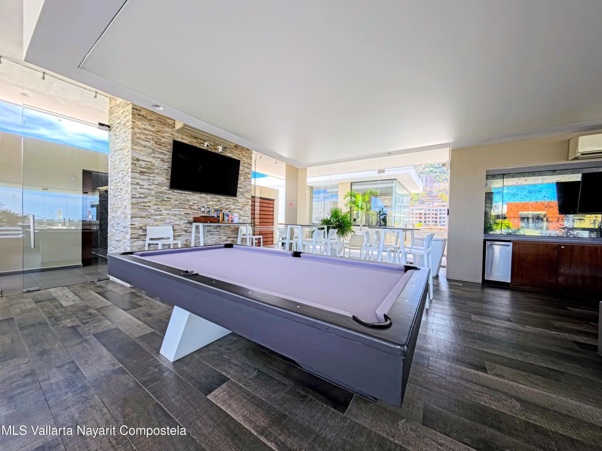 Loft 268 24