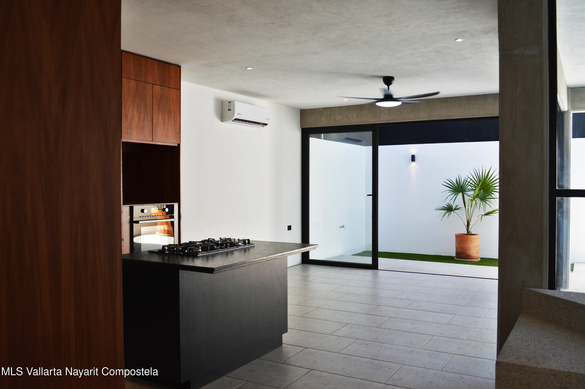 303 Paseo del Salmon 5